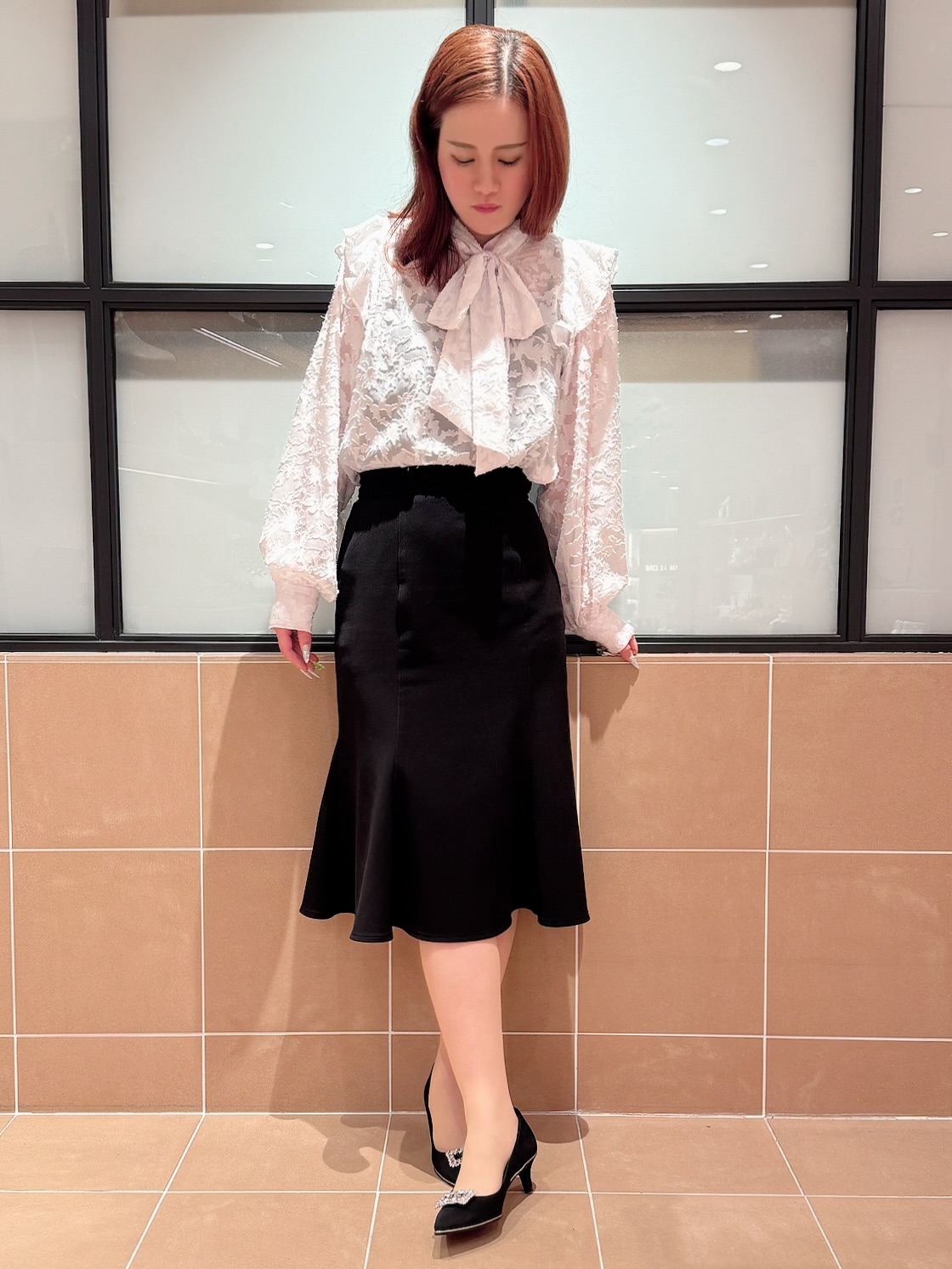 すみれさんの「ESPERANZA｜【晴雨兼用/12時間パンプス】約5.5cm　歩きやすくて疲れにくい」を使ったコーディネート