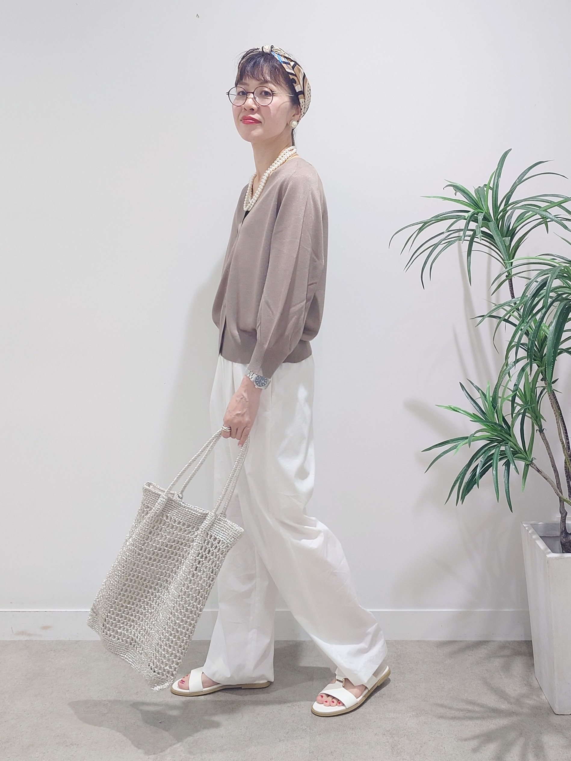 MUTSUKOさんの「UNTITLED｜【アンサンブル可/シアー】リネンエステルカーディガン」を使ったコーディネート