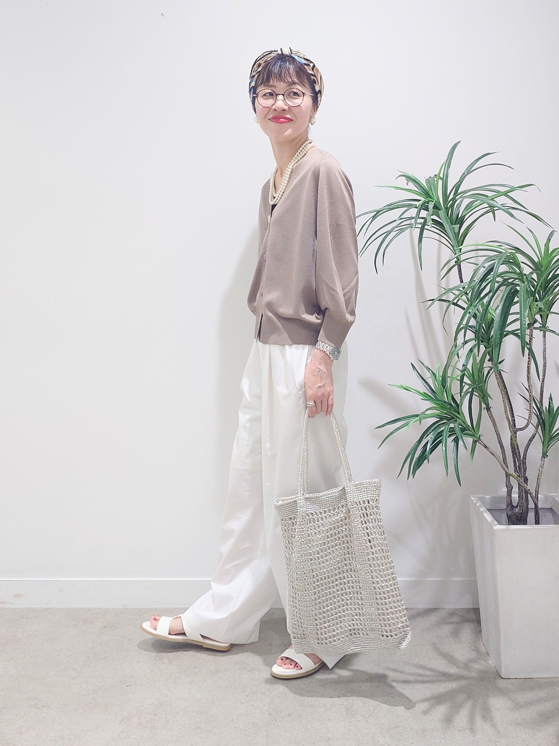 MUTSUKOさんの「UNTITLED｜【アンサンブル可/シアー】リネンエステルカーディガン」を使ったコーディネート