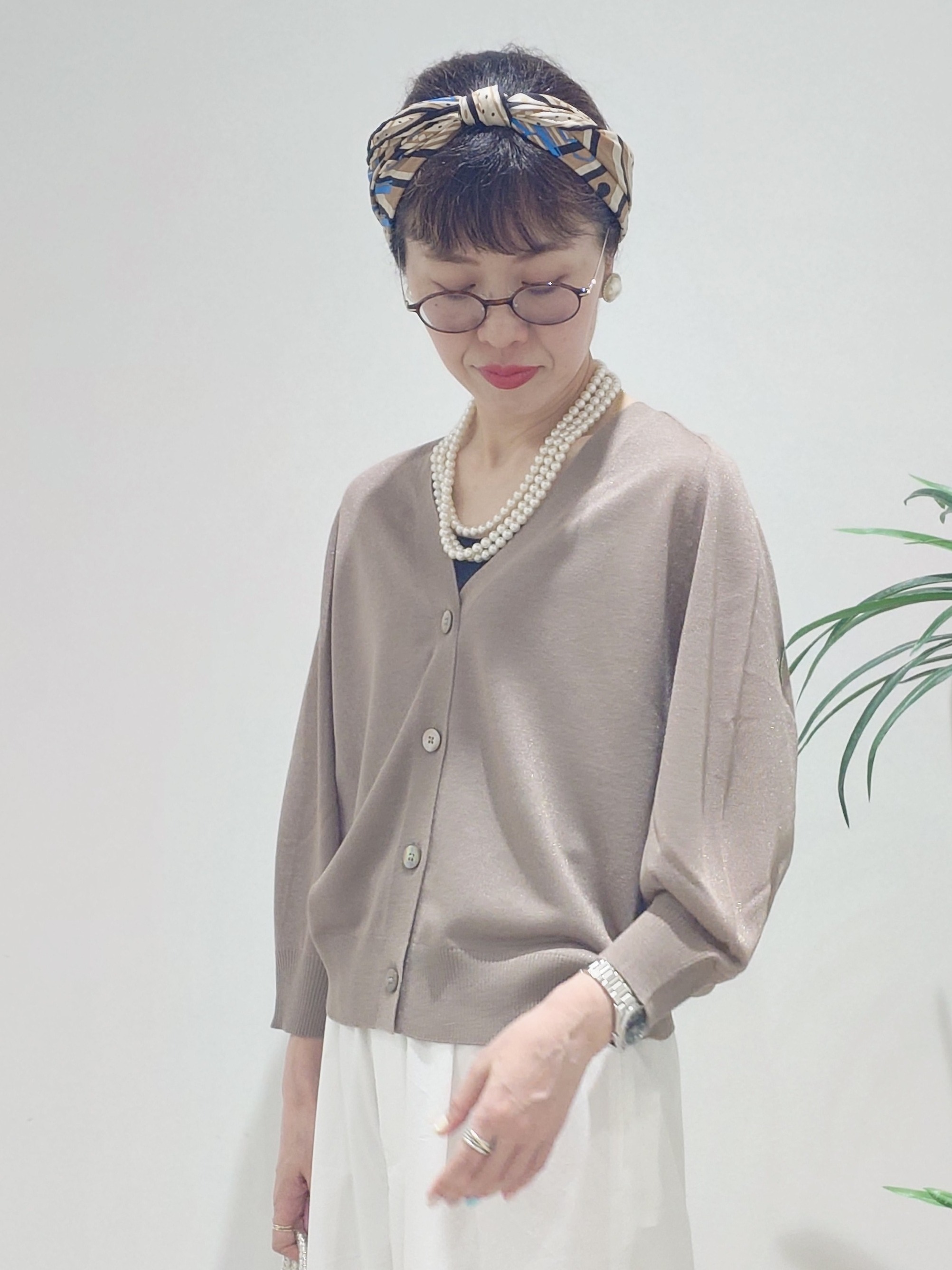 MUTSUKOさんの「UNTITLED｜【アンサンブル可/シアー】リネンエステルカーディガン」を使ったコーディネート