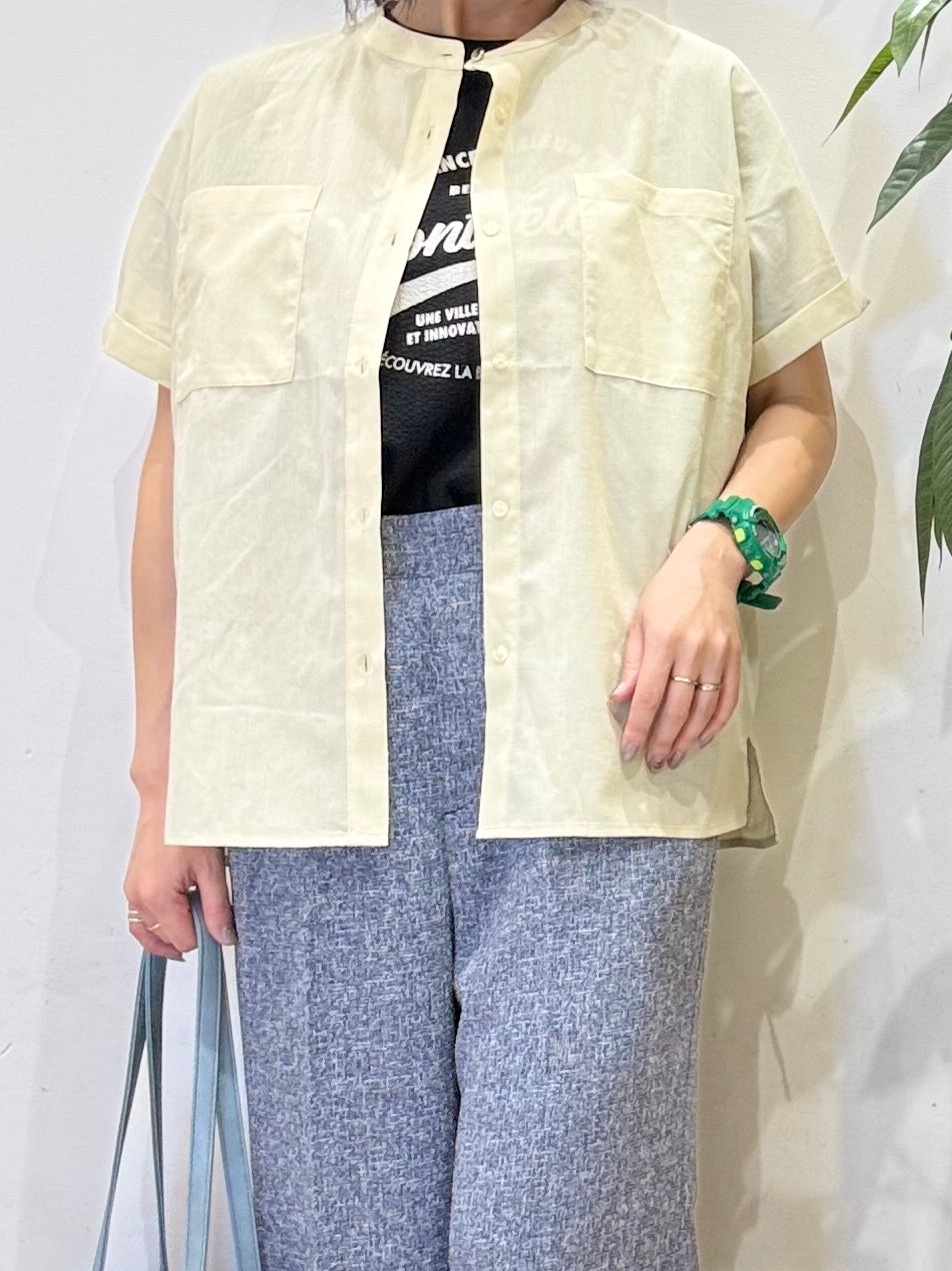 misakiさんの「SHOO･LA･RUE｜【さらり快適/洗濯機可/S-LL】風が通り抜ける 半袖バンドカラーシアーシャツ」を使ったコーディネート