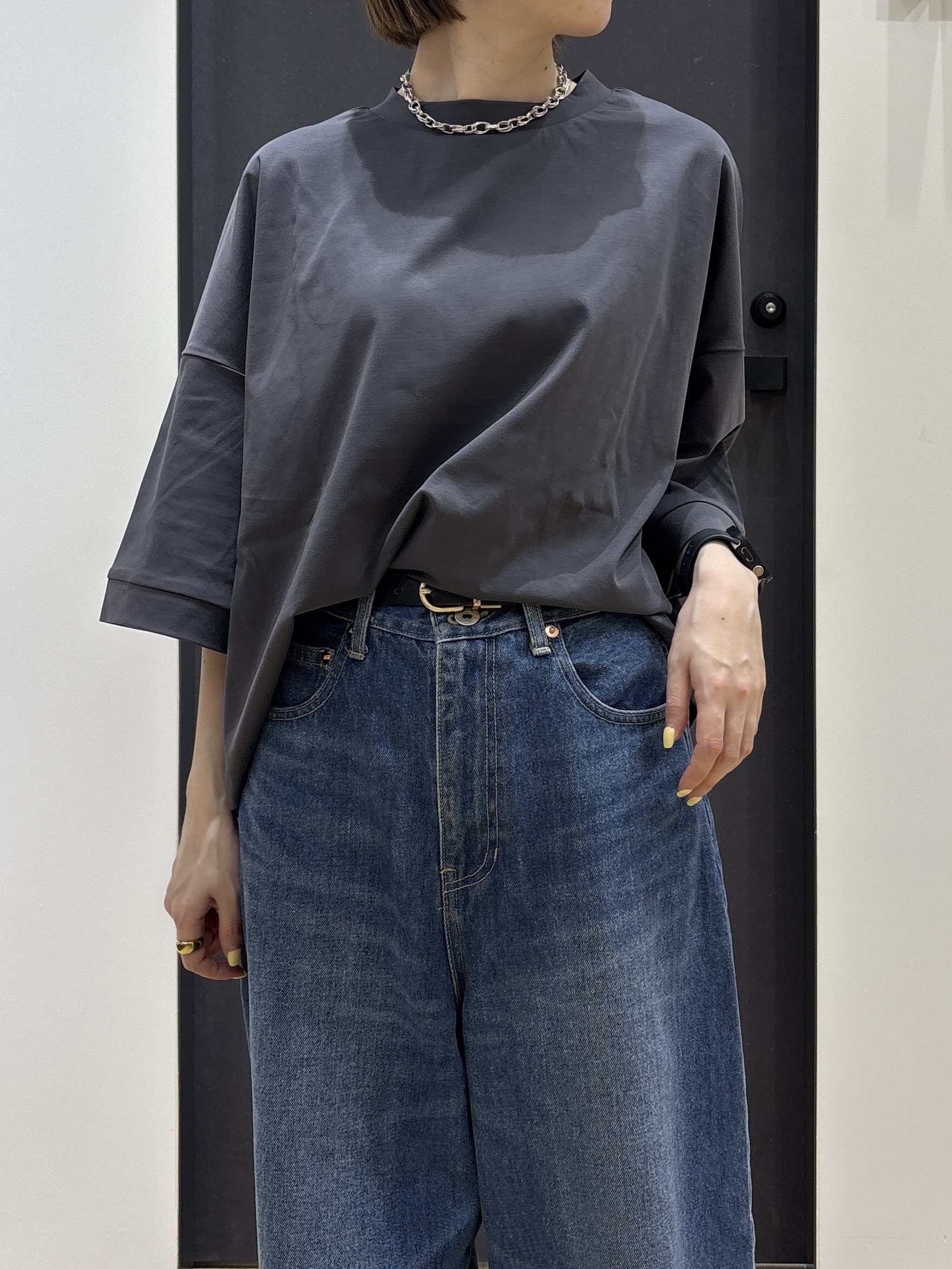 risaさんの「Dessin｜【新色追加/体型カバー】美光沢カットソーボクシーシルエット」を使ったコーディネート