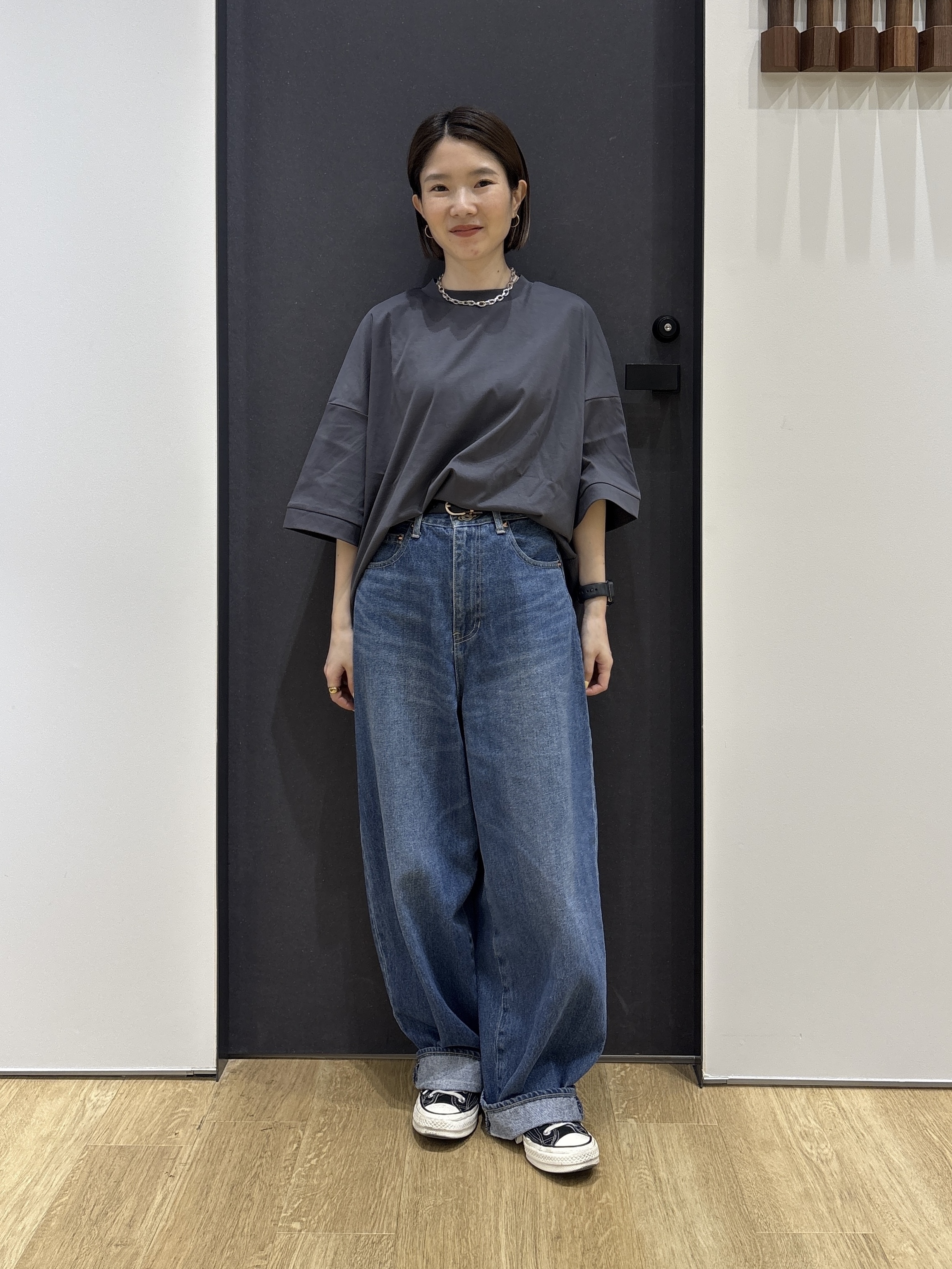 risaさんの「Dessin｜【新色追加/体型カバー】美光沢カットソーボクシーシルエット」を使ったコーディネート
