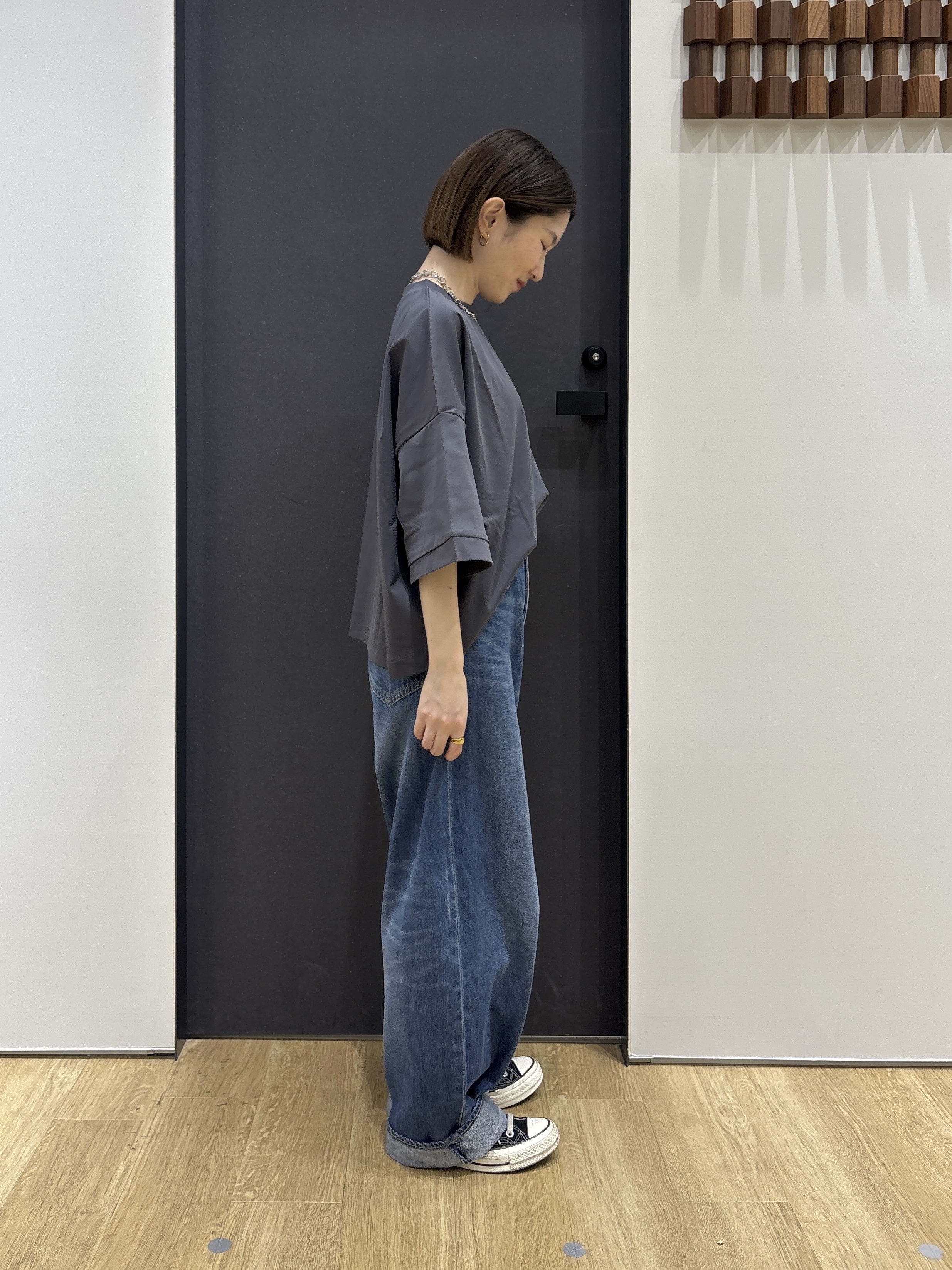 risaさんの「Dessin｜【新色追加/体型カバー】美光沢カットソーボクシーシルエット」を使ったコーディネート
