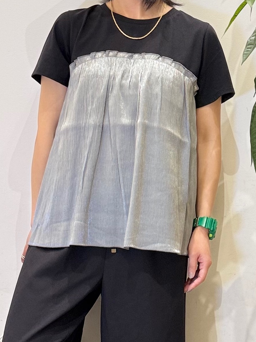 misakiさんの「SHOO･LA･RUE｜【ひんやり/S-LL】1枚でインせず決まる きらきらビスチェ風Tシャツ」を使ったコーディネート