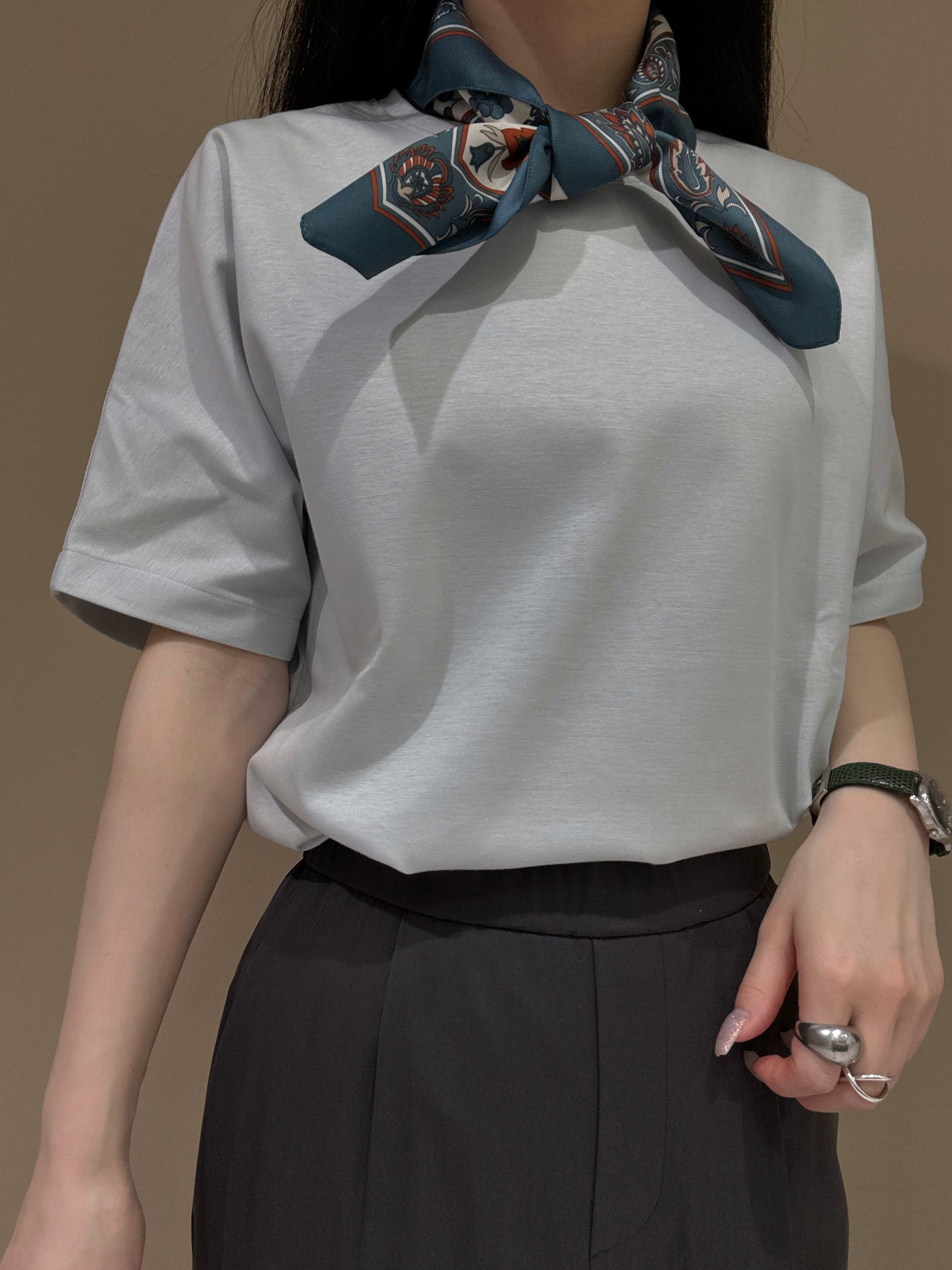 KEIKOさんの「INDIVI｜【UVケア】着流しミドル丈カーディガンジャージ」を使ったコーディネート