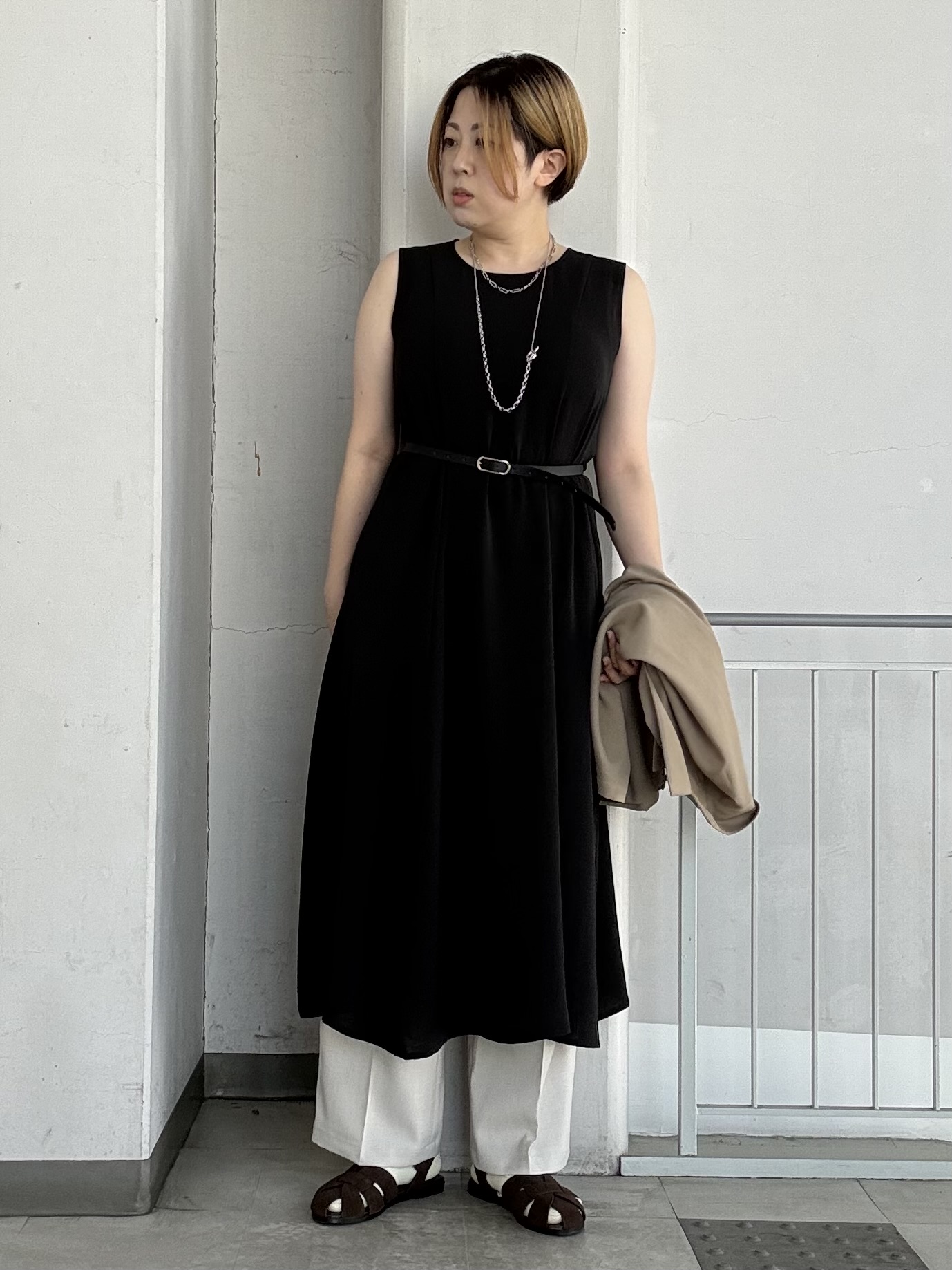 aiさんの「THE SHOP TK｜【夏の通勤スタイルに】涼やかな着心地 麻調ダブルブレストジャケット」を使ったコーディネート