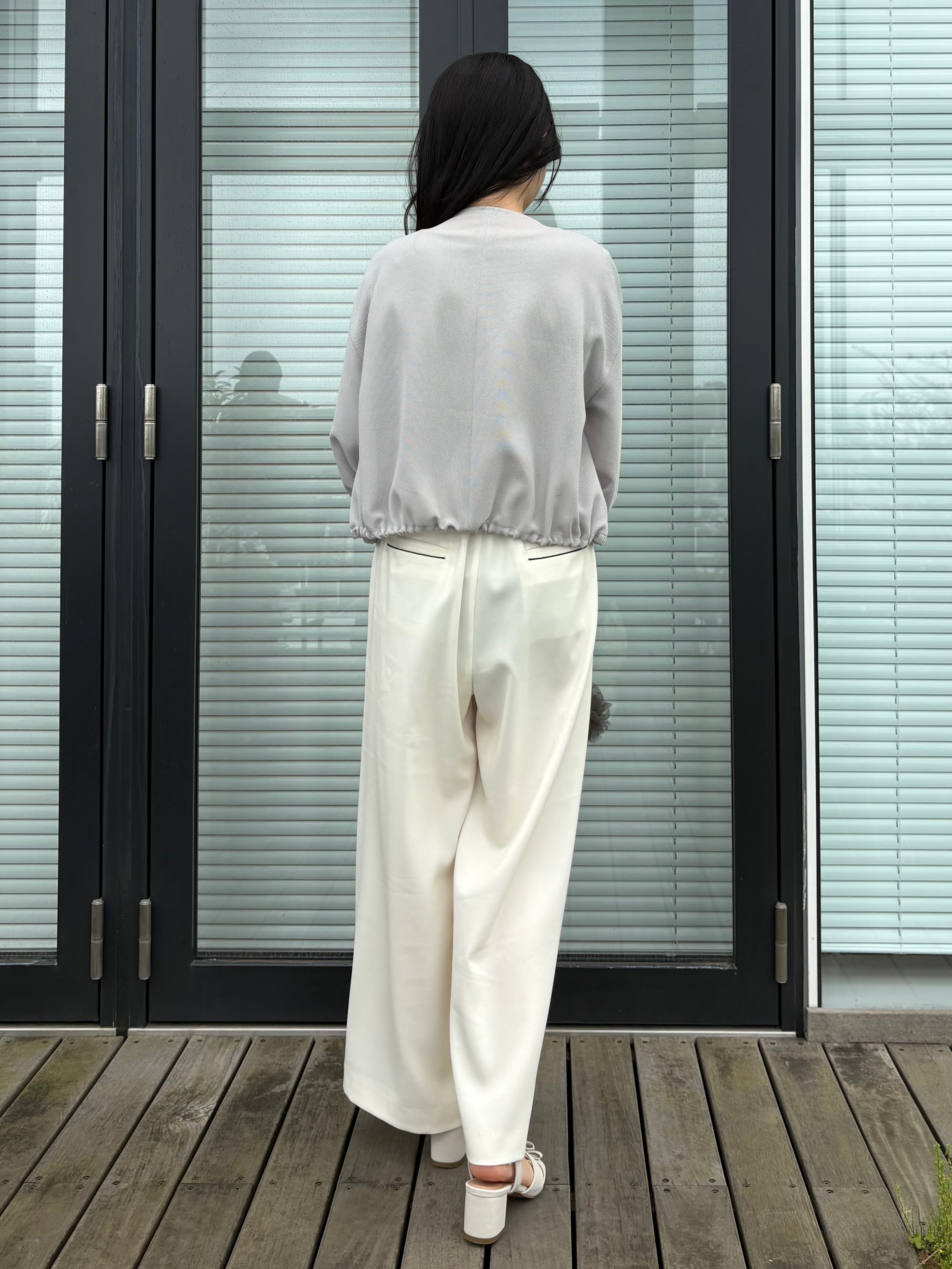 AOIさんの「Couture brooch｜【洗濯機可】シアーメッシュ ブルゾン」を使ったコーディネート