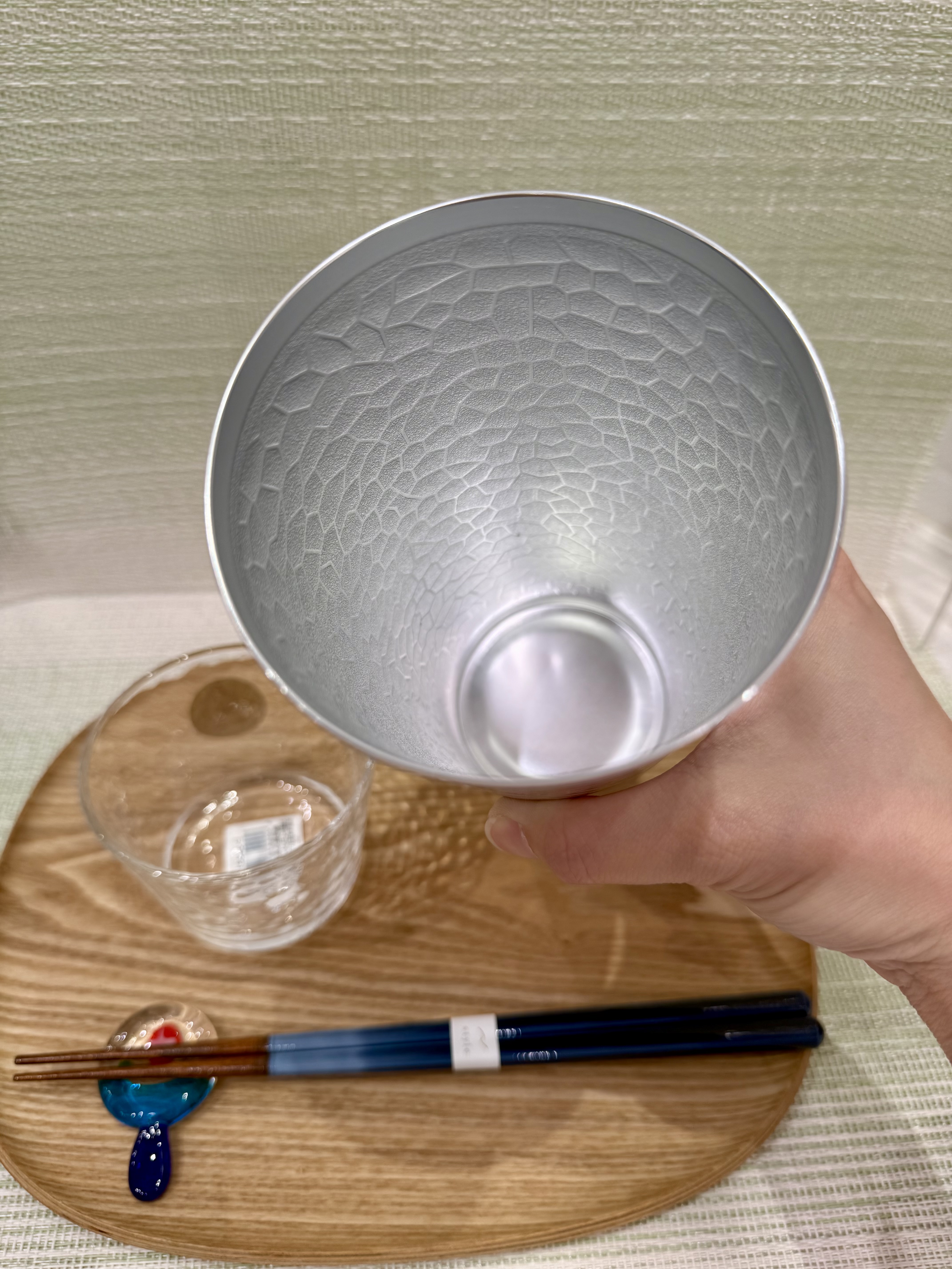 きのこさんの「212 KITCHEN STORE｜フリージングコールド アルミタンブラー900 GD」を使ったコーディネート