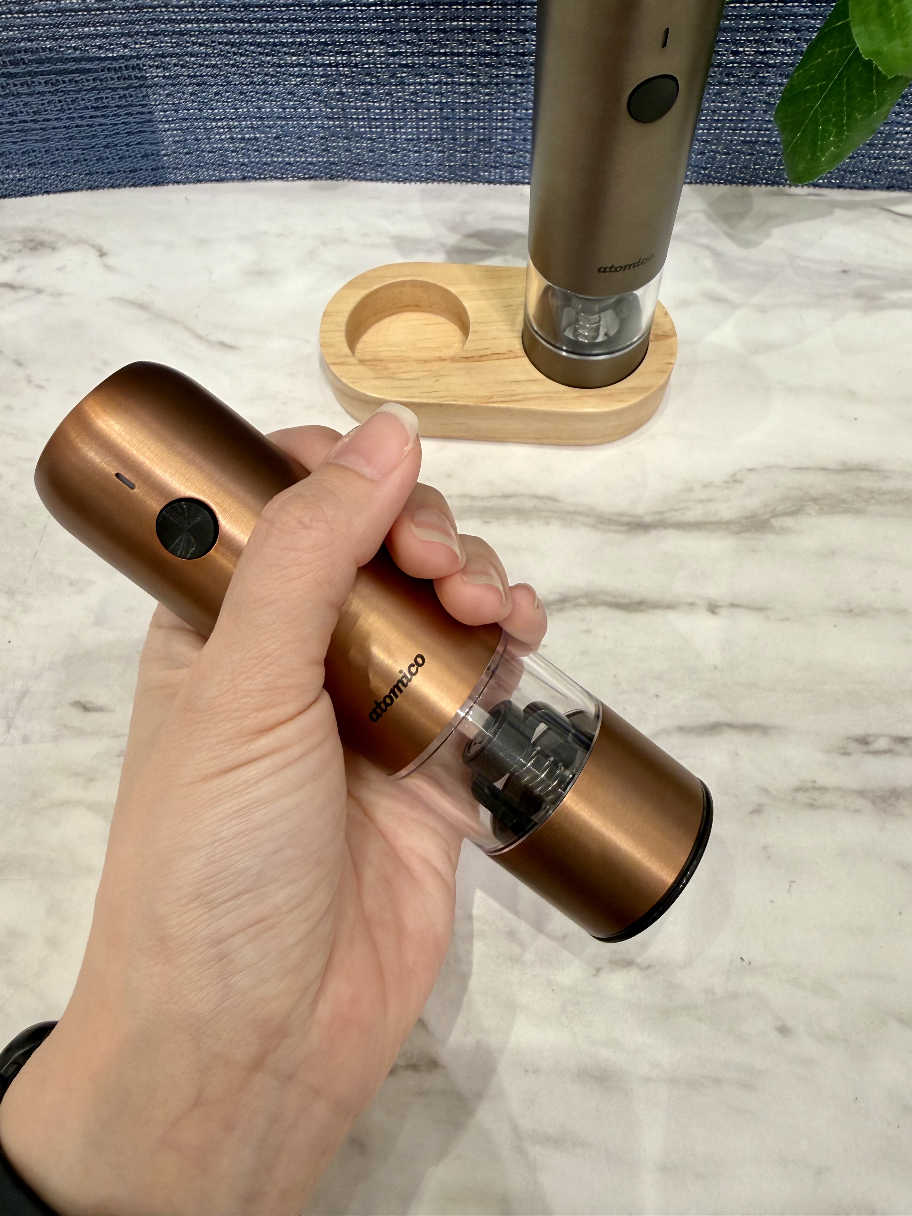 きのこさんの「212 KITCHEN STORE｜ソルト＆ペッパー電動ミル ＜atomico アトミコ＞」を使ったコーディネート