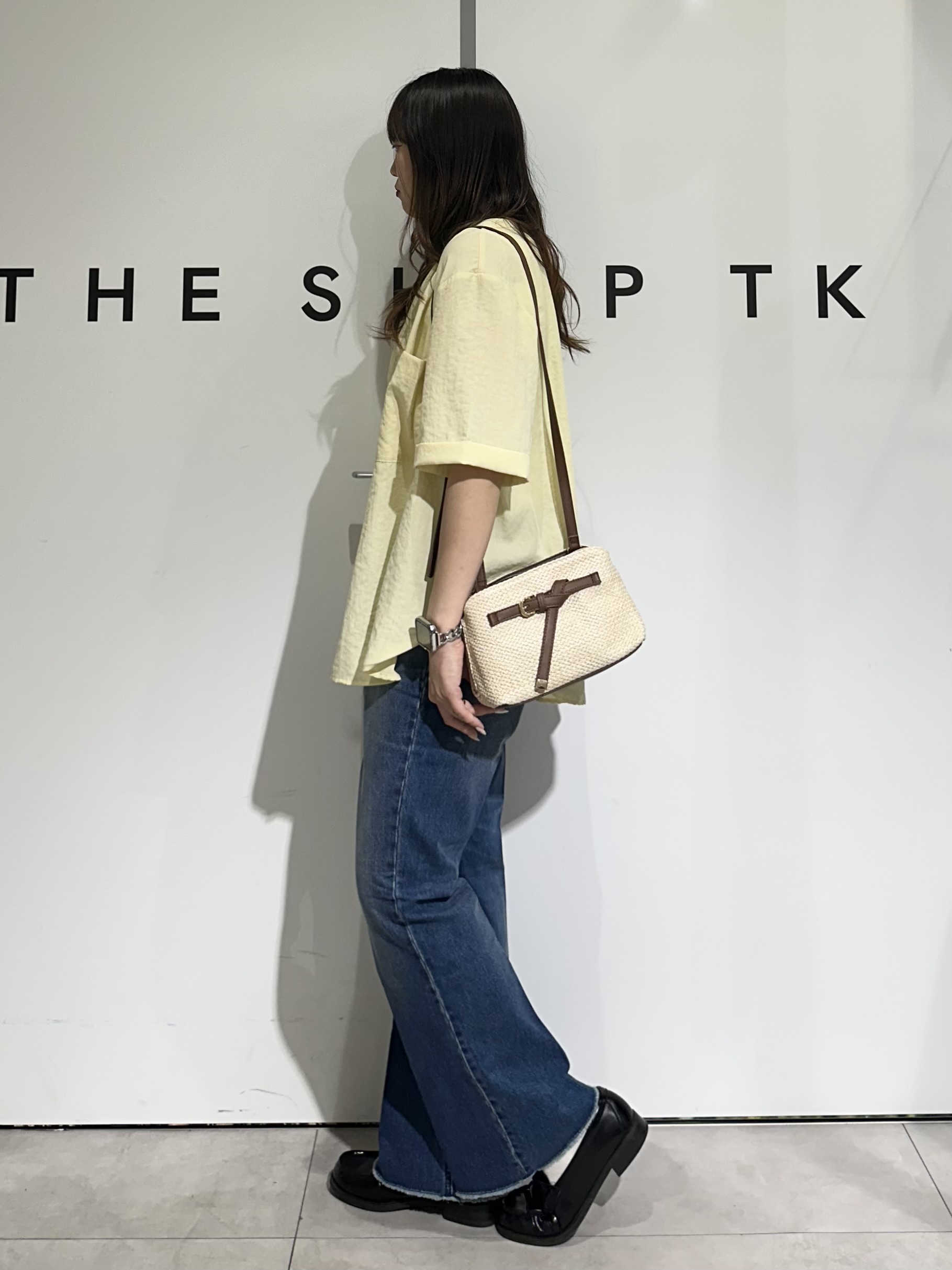 cottonさんの「THE SHOP TK｜【M-XL/刻みネックですっきり見え】Wポケット金ボタン 5分袖シャツ」を使ったコーディネート