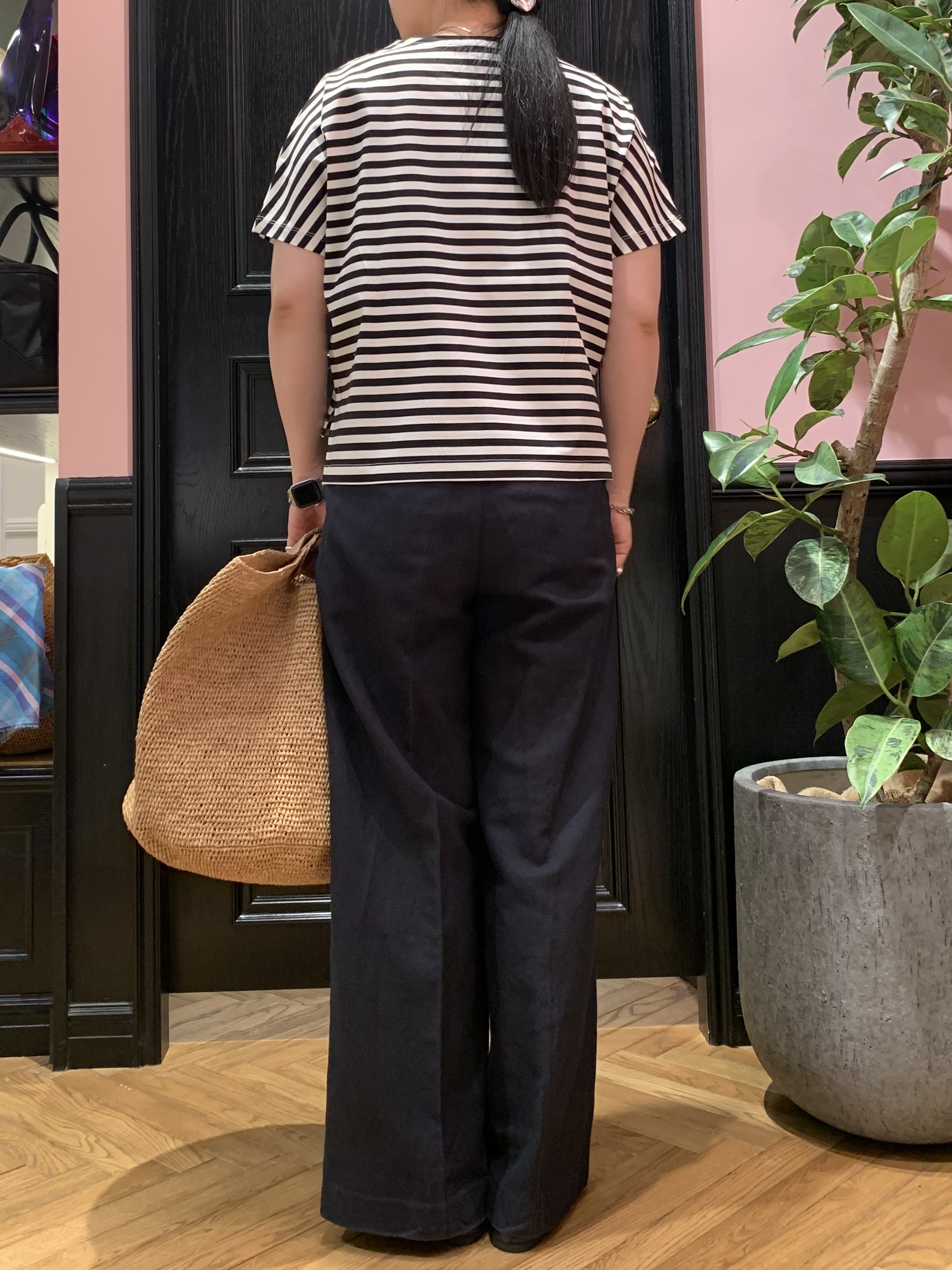 SAKAIさんの「DRESSTERIOR｜【接触冷感／抗菌防臭／消臭】アイスクリアコットンドルマンスリーブボーダーTシャツ」を使ったコーディネート
