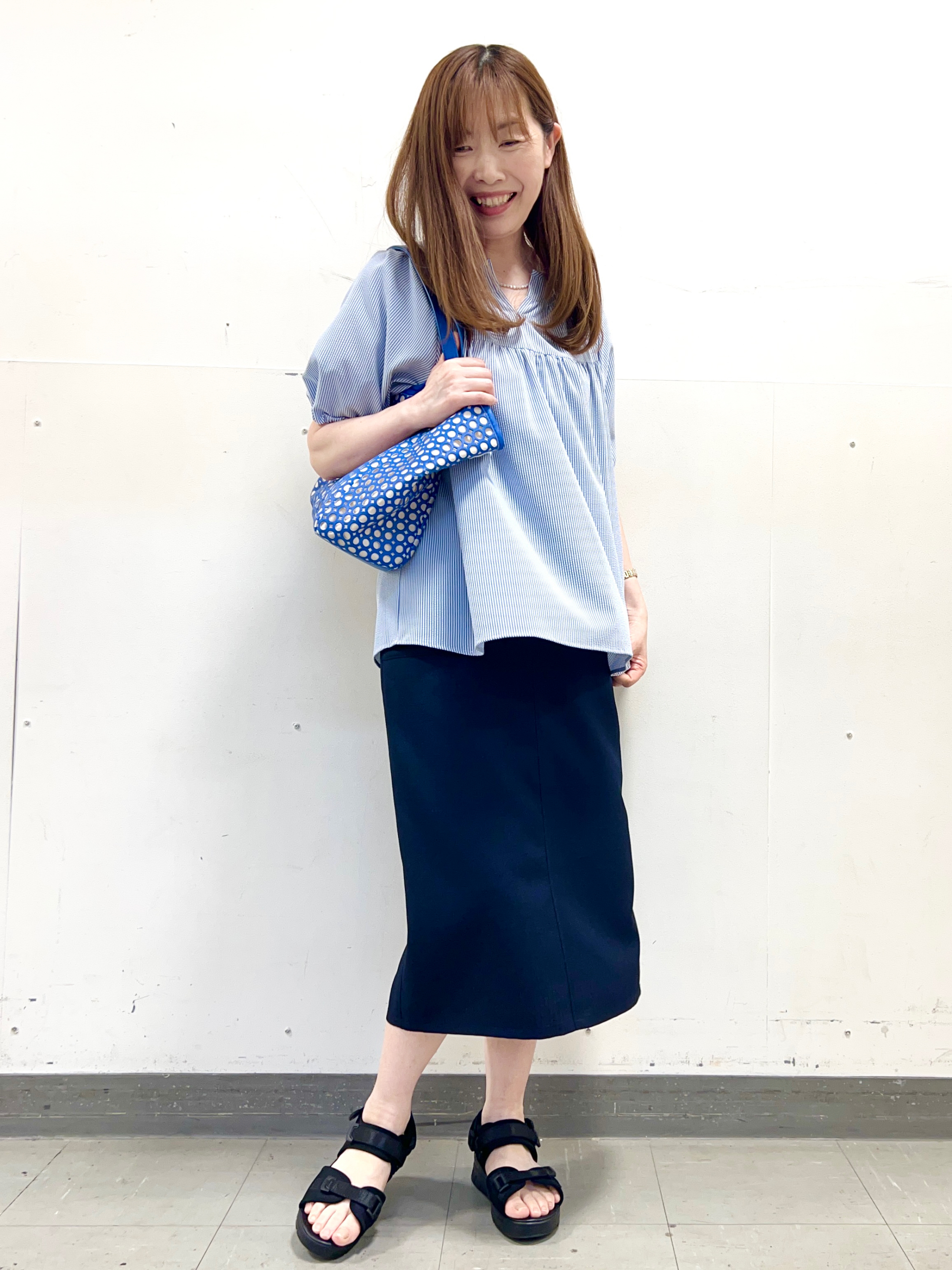 yuさんの「Reflect｜ギャザーデザインブラウス」を使ったコーディネート