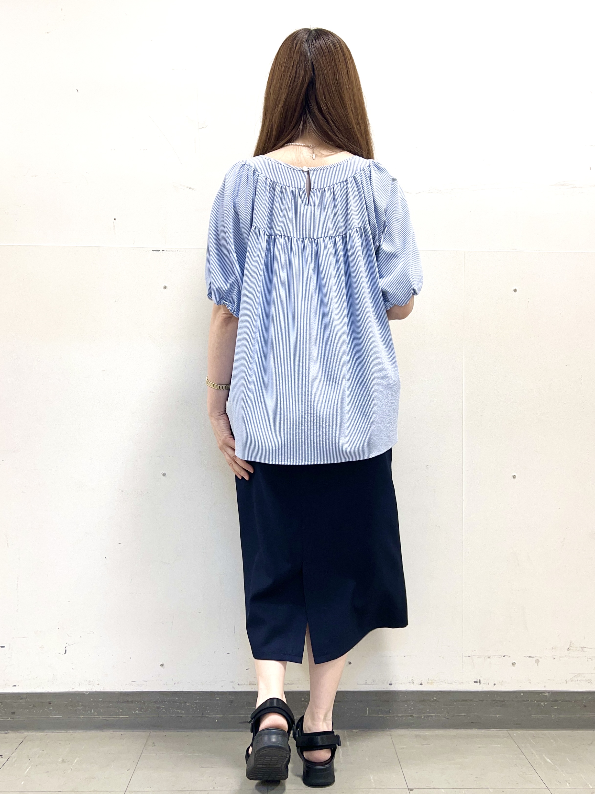 yuさんの「Reflect｜ギャザーデザインブラウス」を使ったコーディネート