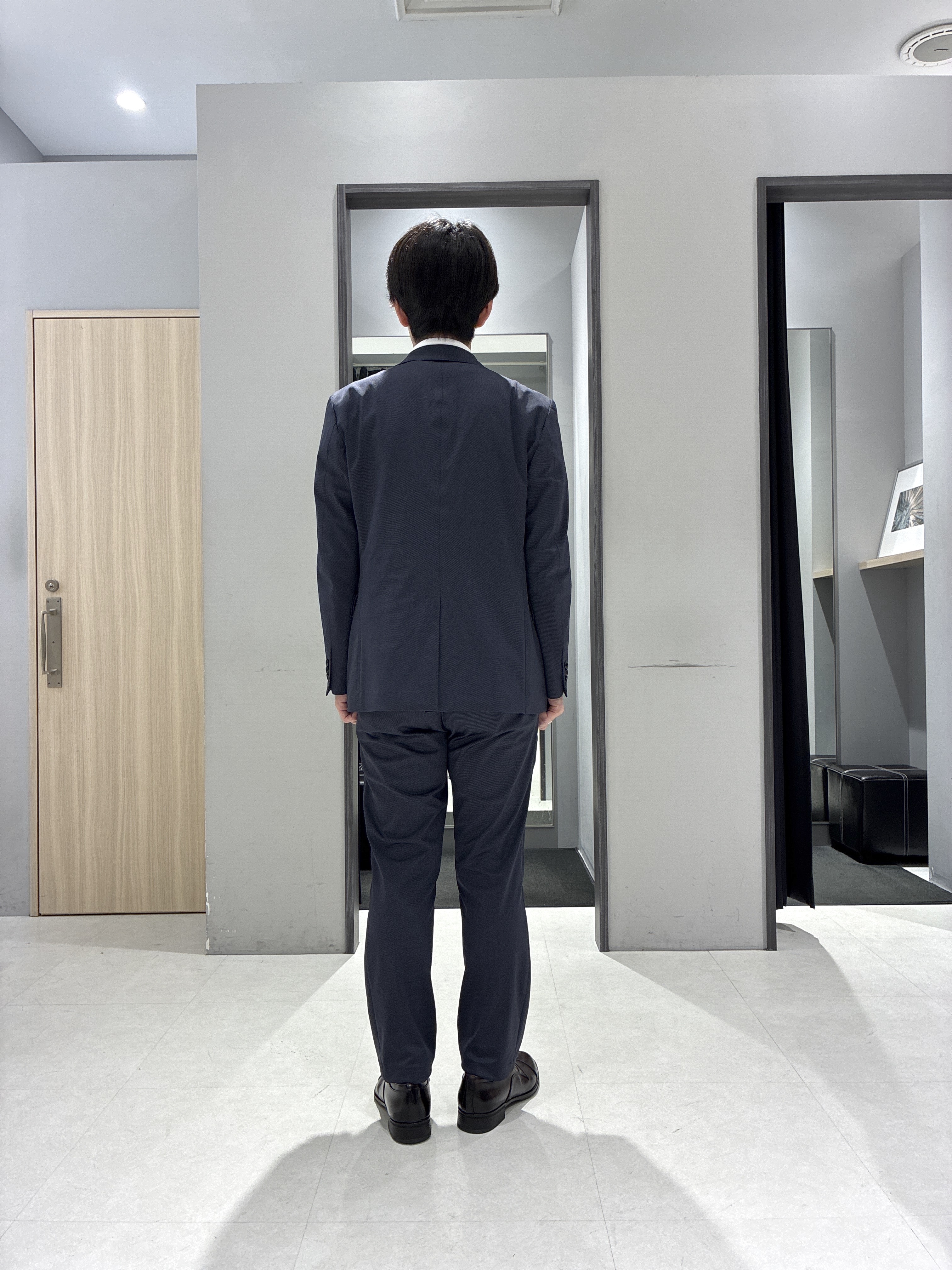 わいずみさんの「TAKEO KIKUCHI｜【360&deg;ストレッチ/軽量】None Of Stress ライト ジャケット（セットアップ対応）」を使ったコーディネート