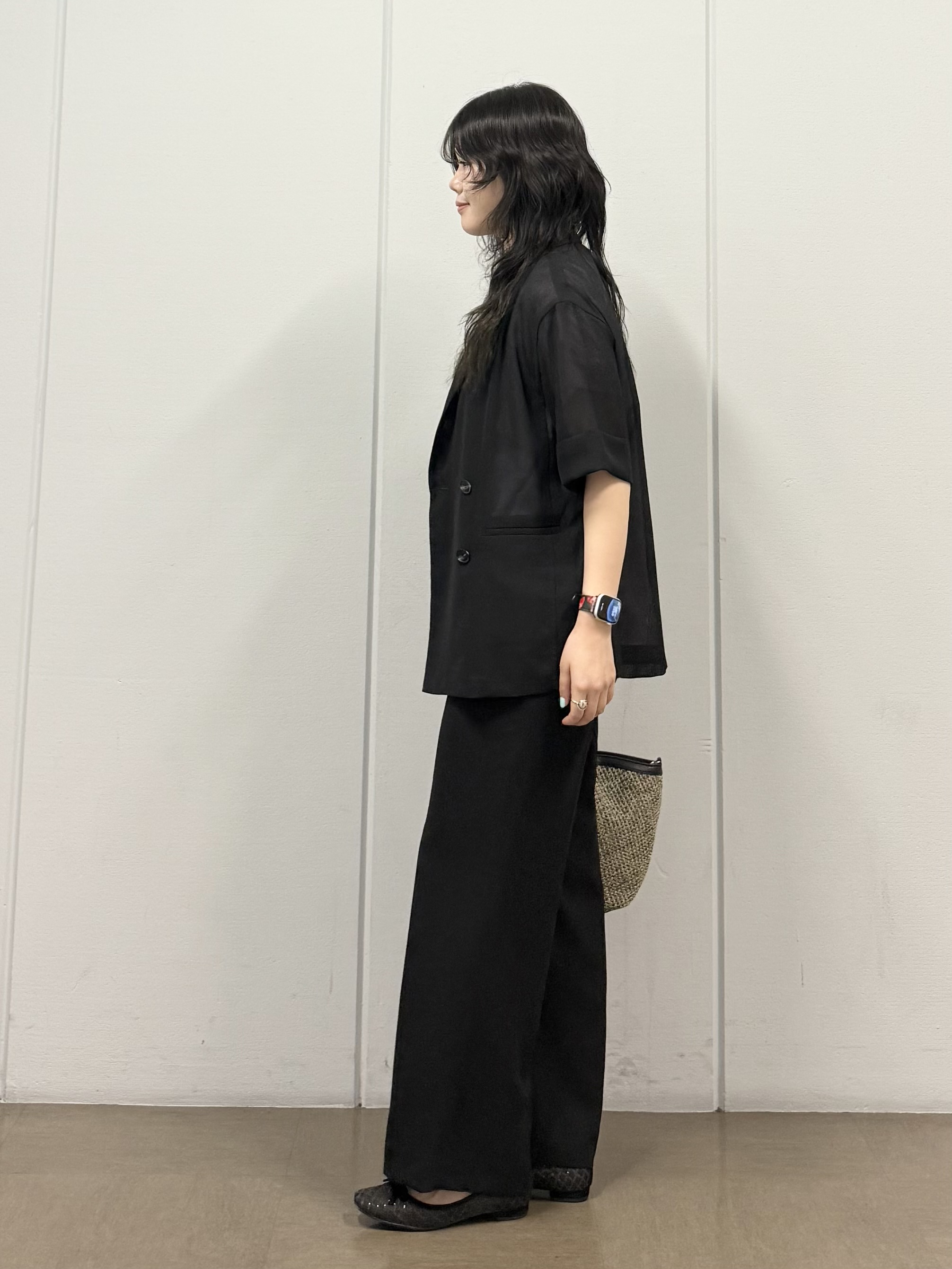 mizukiさんの「INDIVI｜【洗える／メッシュ素材／SETUP可能】半袖シアージャケット」を使ったコーディネート