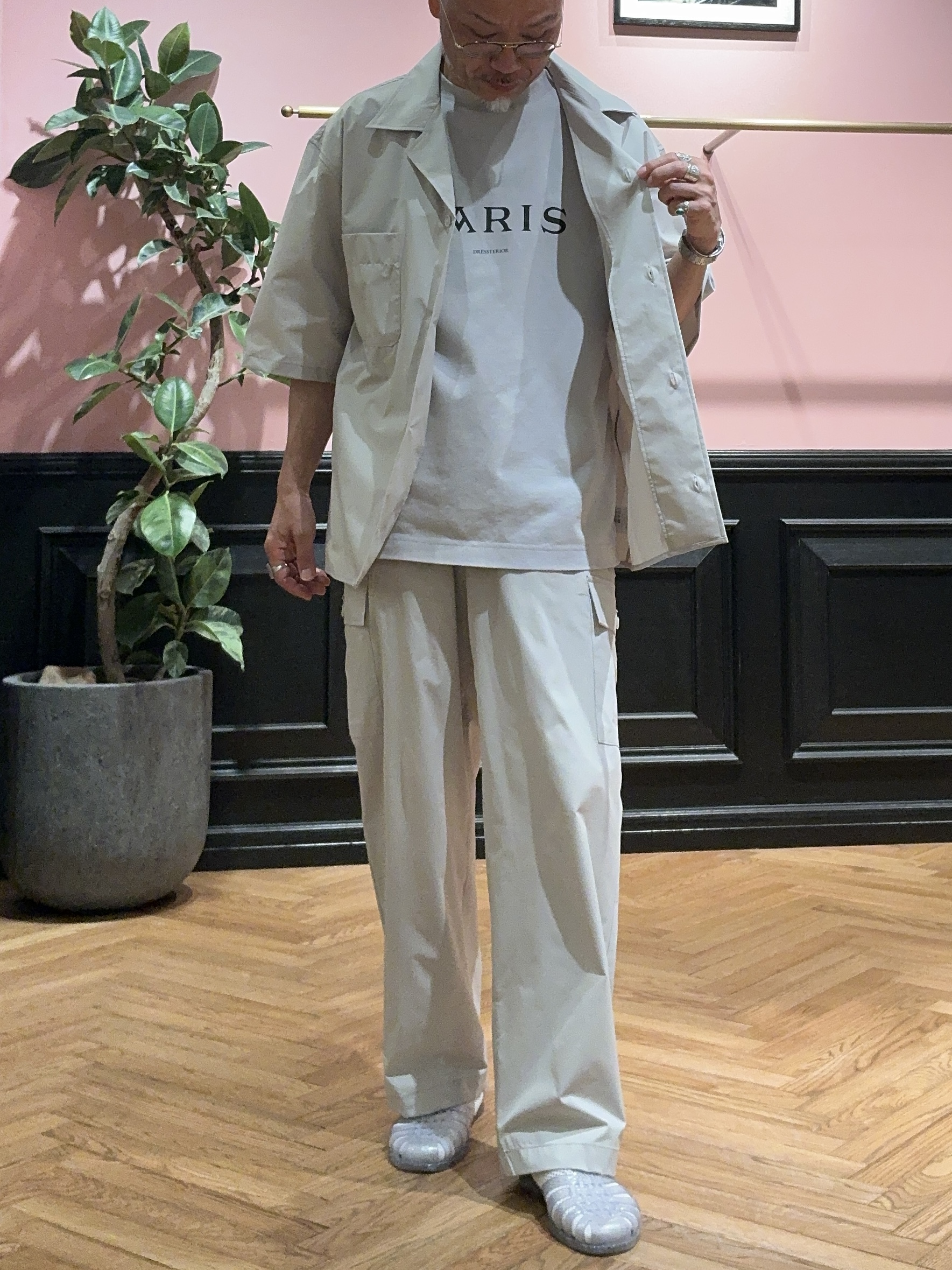 torigoeさんの「DRESSTERIOR｜【セットアップ可/撥水/クールタッチ素材】SOLOTEX 4WAYストレッチオープンカラーシャツ」を使ったコーディネート