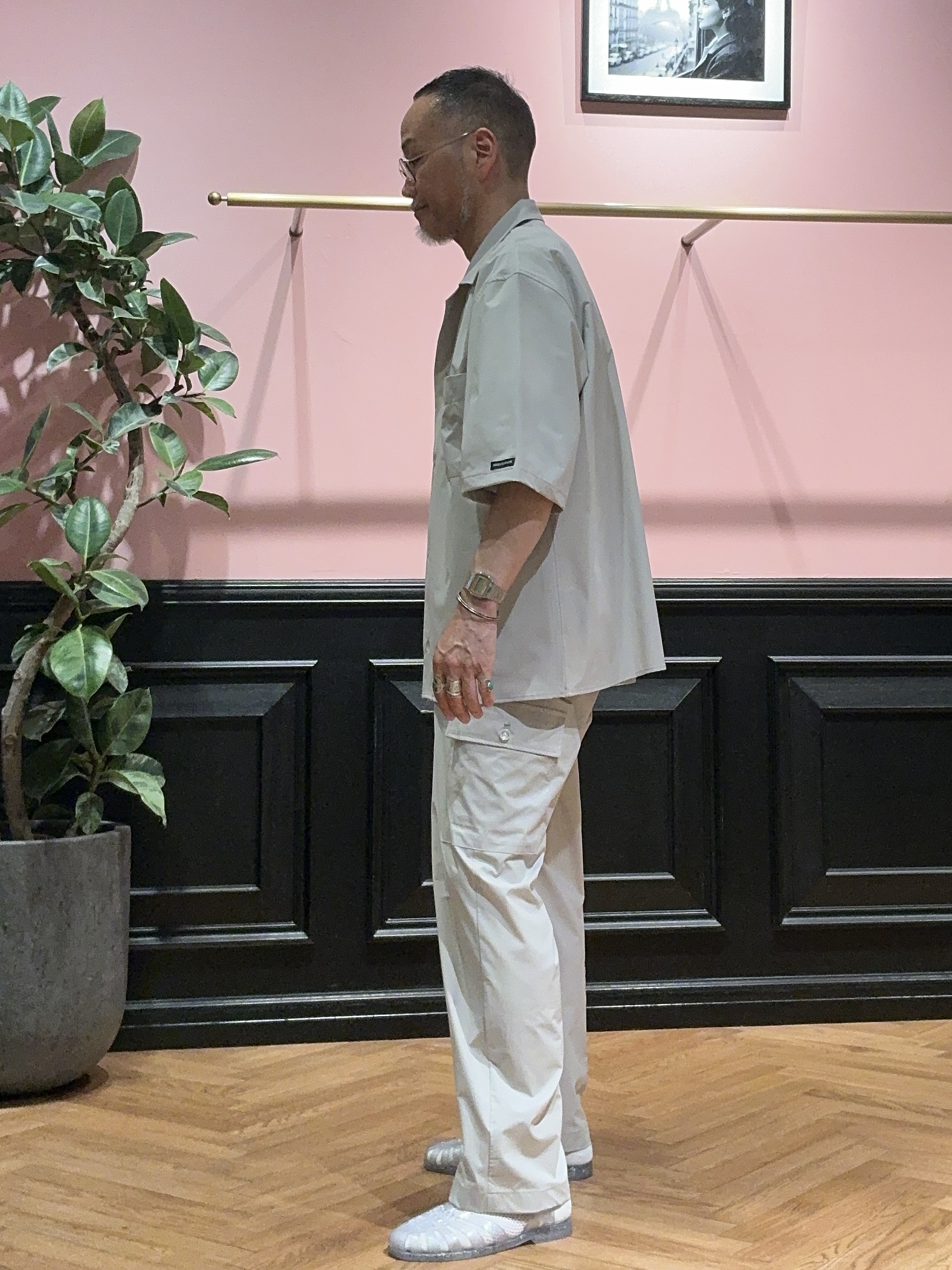 torigoeさんの「DRESSTERIOR｜【セットアップ可/撥水/クールタッチ素材】SOLOTEX 4WAYストレッチオープンカラーシャツ」を使ったコーディネート