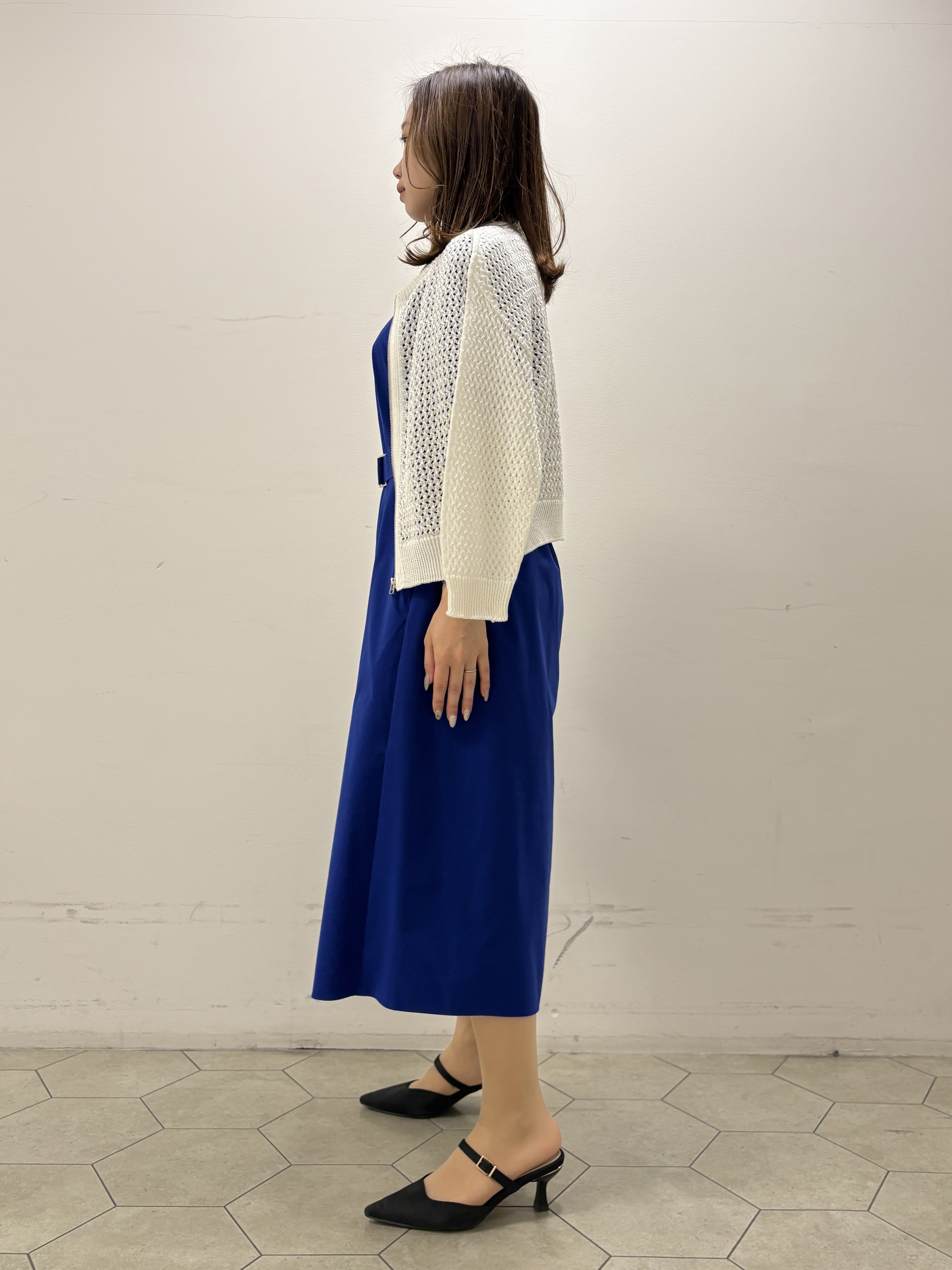 kahoさんの「INDIVI｜【洗える／コットン】メッシュジップニットカーディガン」を使ったコーディネート