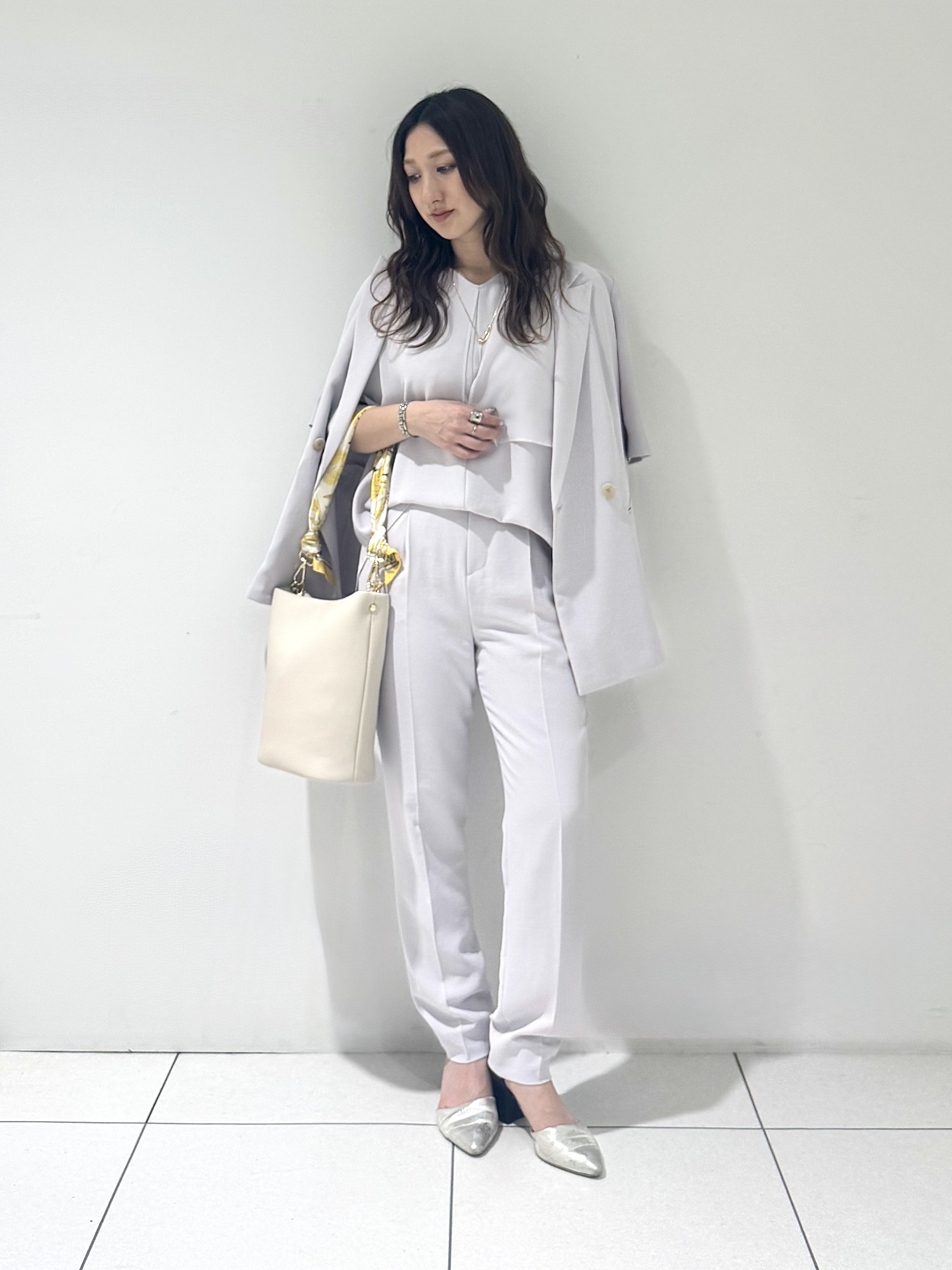 そんさんの「INDIVI｜【着る日傘】ハーフスリーブダブルジャケット」を使ったコーディネート
