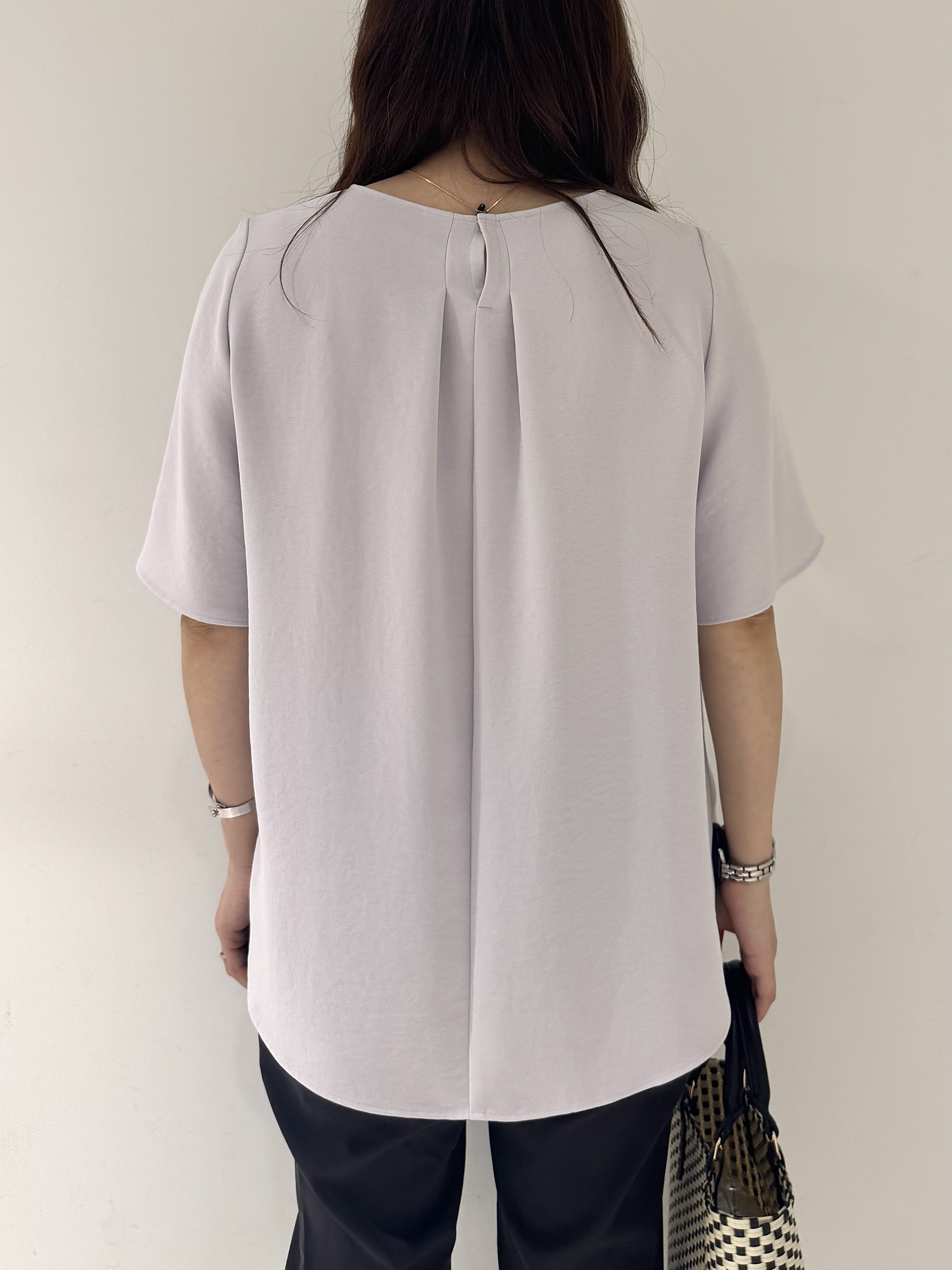 そんさんの「INDIVI｜【着る日傘】シフォンドッキングブラウス」を使ったコーディネート