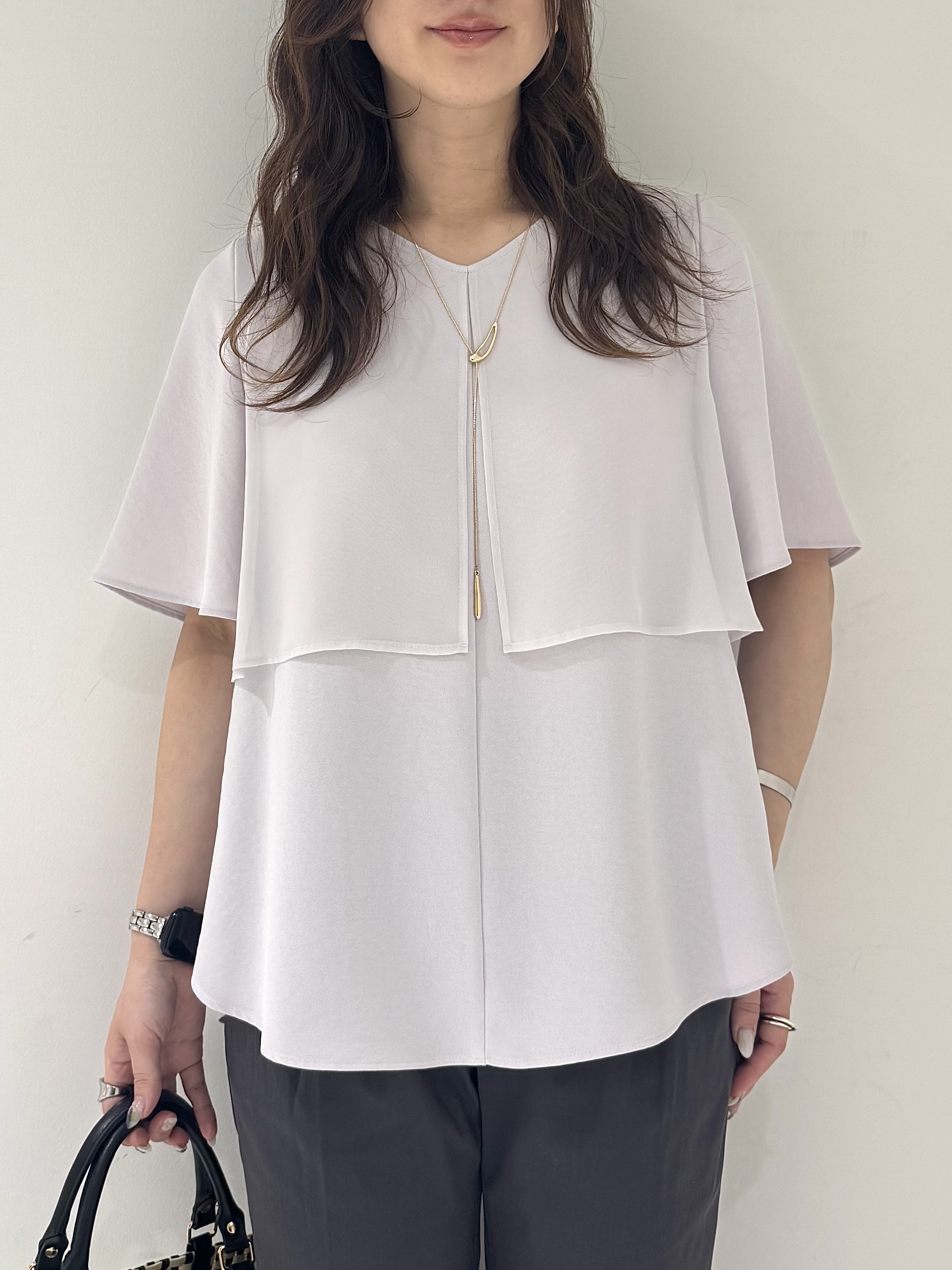そんさんの「INDIVI｜【着る日傘】シフォンドッキングブラウス」を使ったコーディネート