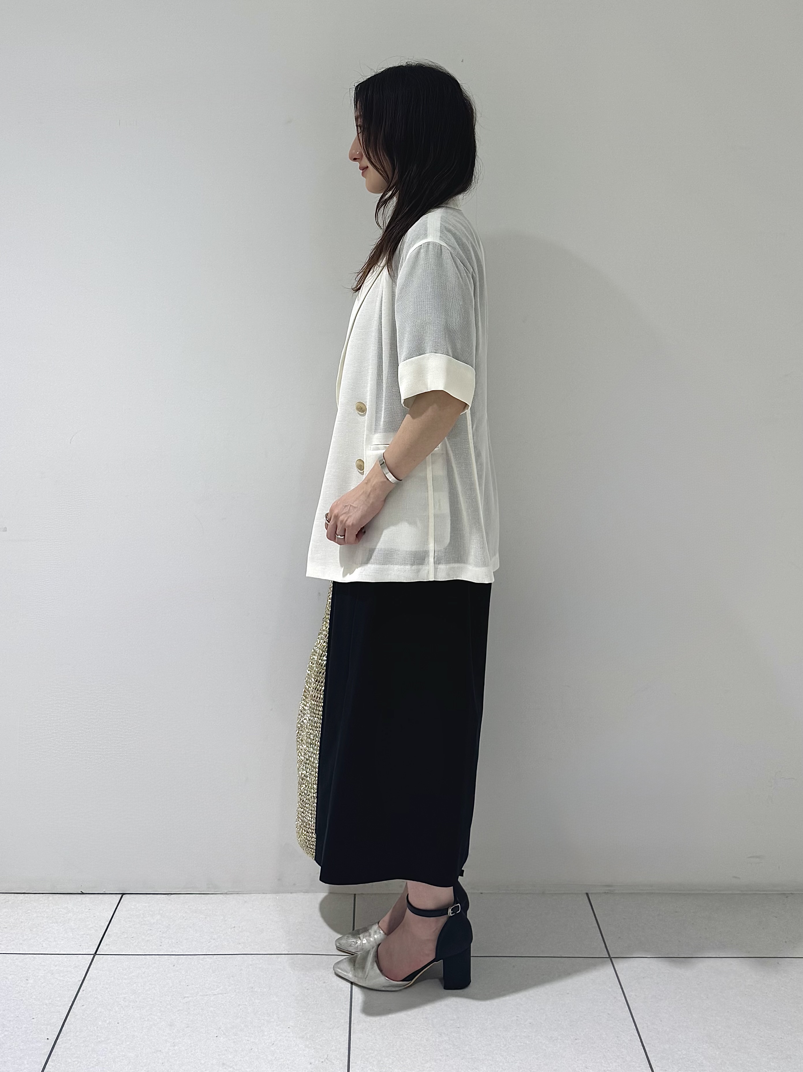 そんさんの「INDIVI｜【洗える／メッシュ素材／SETUP可能】半袖シアージャケット」を使ったコーディネート