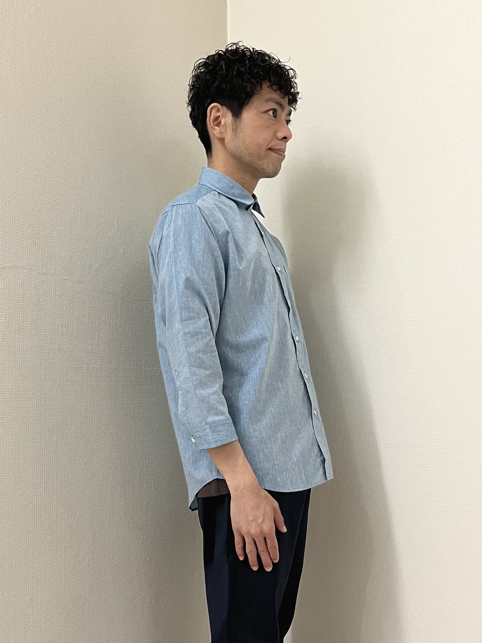 URAさんの「TAKEO KIKUCHI｜【接触冷感】ハイブリッド リネン 七分袖シャツ」を使ったコーディネート