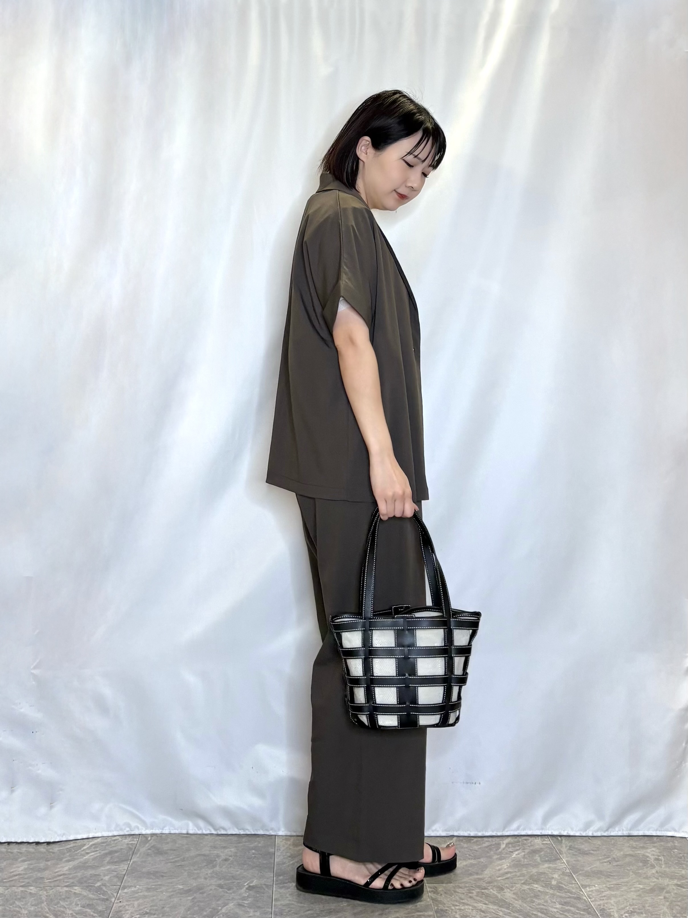 ネリさんの「SHOO･LA･RUE｜【高レビュー/洗濯機可/セットアップ可】軽凛(かろりん) ひんやり半袖ジャケット」を使ったコーディネート