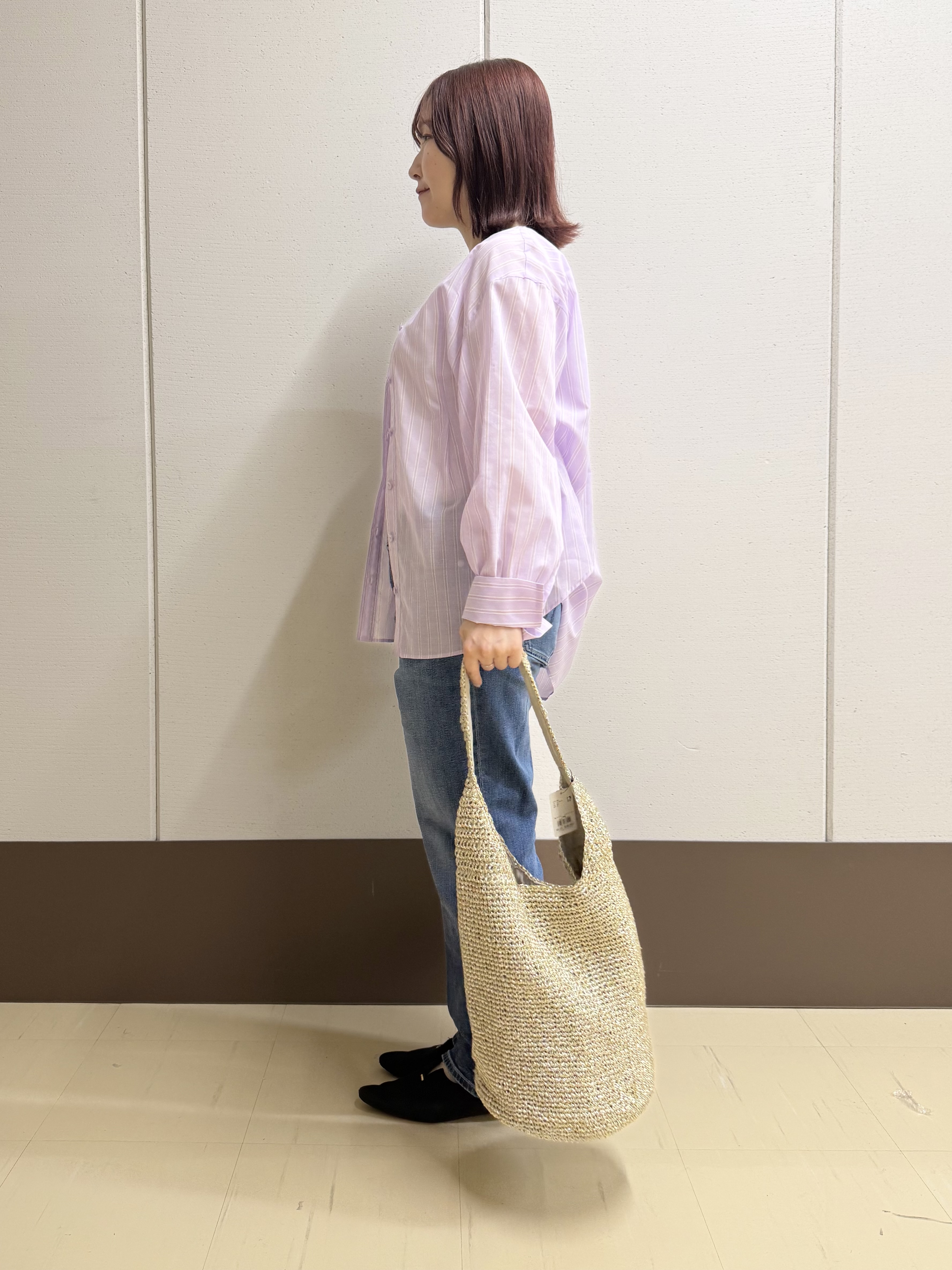 Rikoさんの「INDIVI｜【洗える／軽やか】無地＆ストライプ柄 切替タックブラウス」を使ったコーディネート