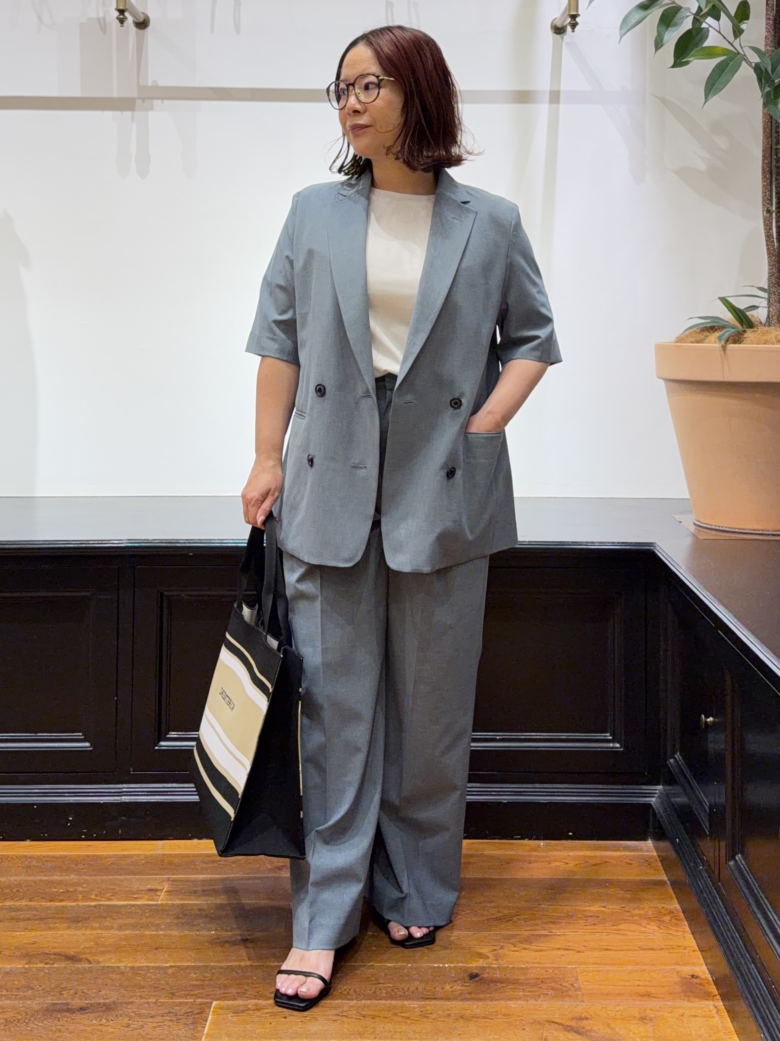 Asamiさんの「DRESSTERIOR｜【otonaMUSE5月号掲載/セットアップ可】ウォッシャブルイージーサマージャケット」を使ったコーディネート