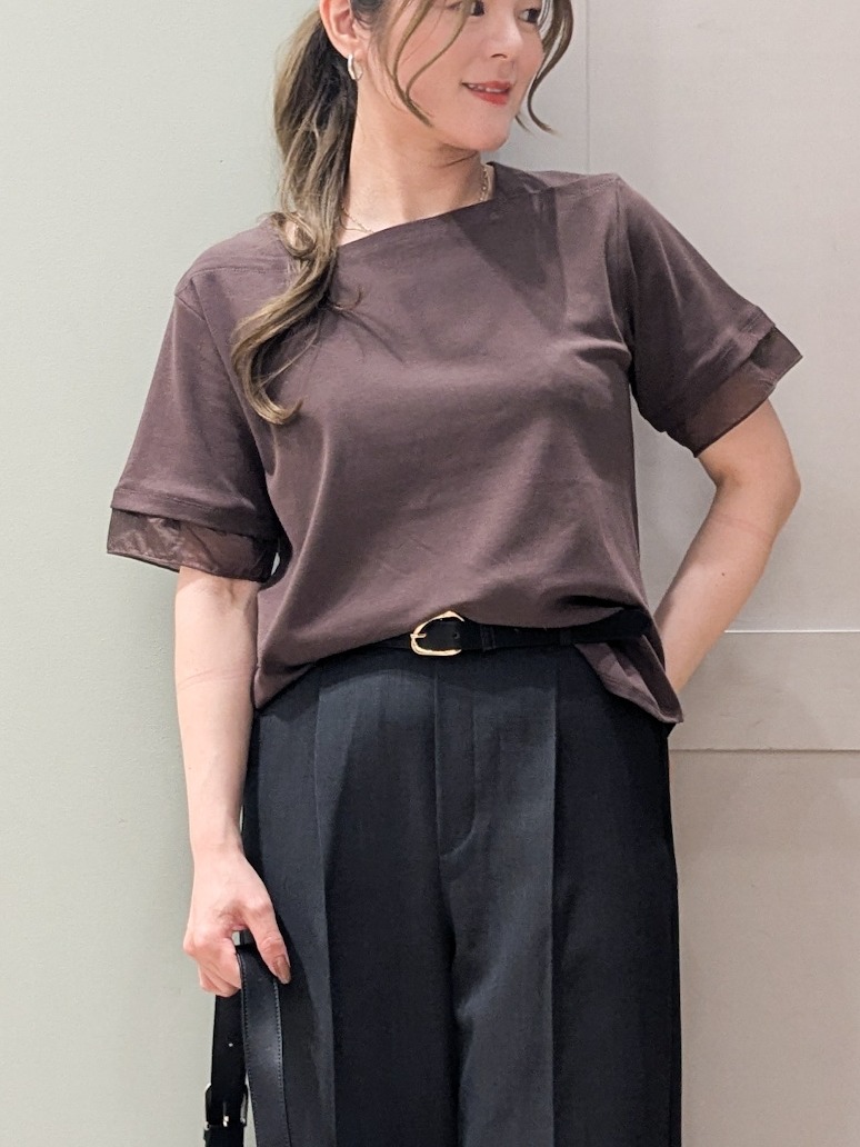 kuwawaさんの「grove｜【二の腕カバー/UVカット・ひんやり】袖口シアースクエアネックTシャツ」を使ったコーディネート