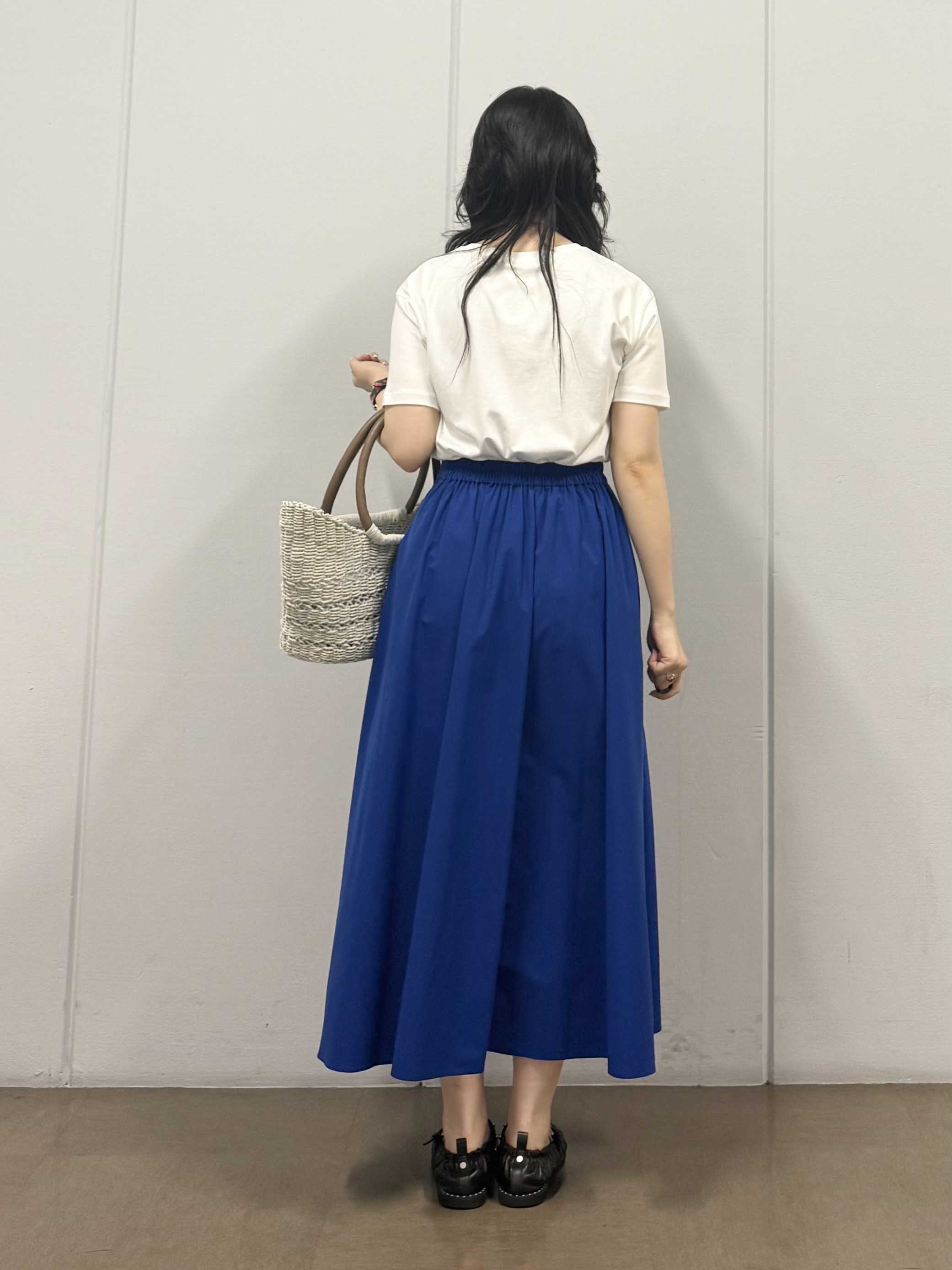 mizukiさんの「INDIVI｜【UVケア／選べるグラフィック】スムースジャージTシャツ」を使ったコーディネート