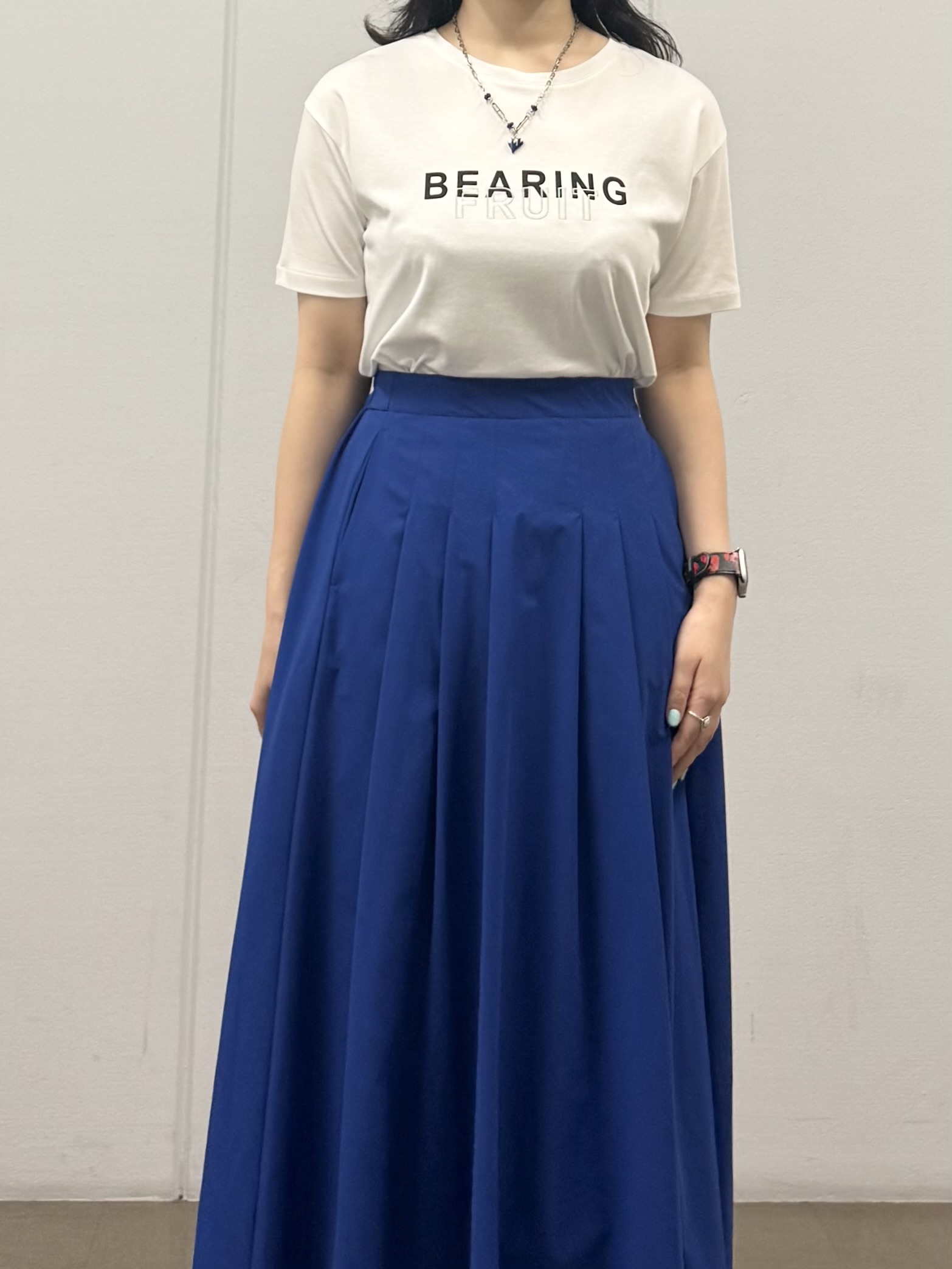 mizukiさんの「INDIVI｜【UVケア／選べるグラフィック】スムースジャージTシャツ」を使ったコーディネート