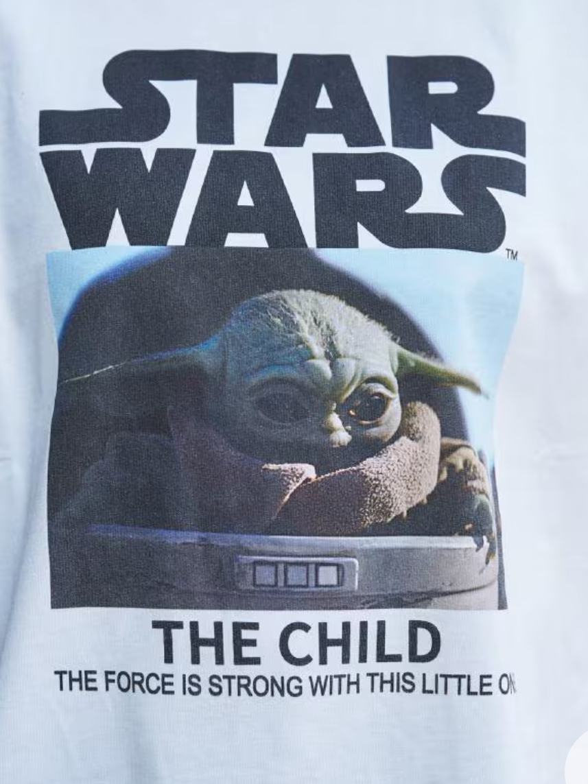 Ayano.Kさんの「DRESSTERIOR｜【接触冷感】STAR WARS カプセルグローグTシャツ」を使ったコーディネート