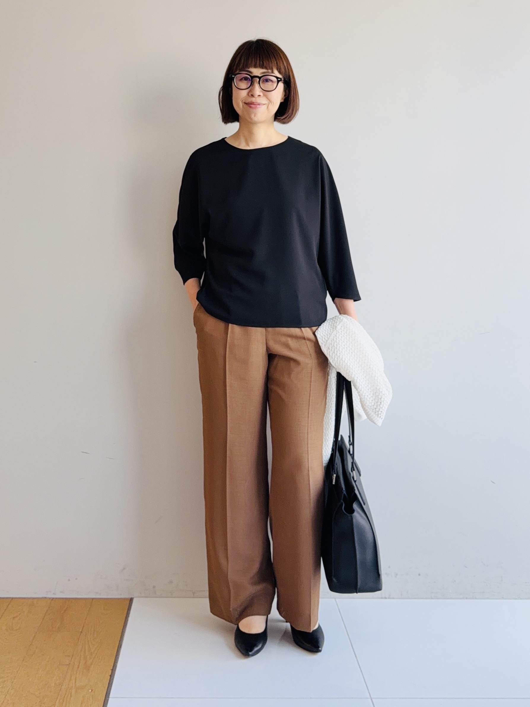 murayamaさんの「INDIVI｜【さらに軽く軽快！／着る日傘】ドルマントップス」を使ったコーディネート
