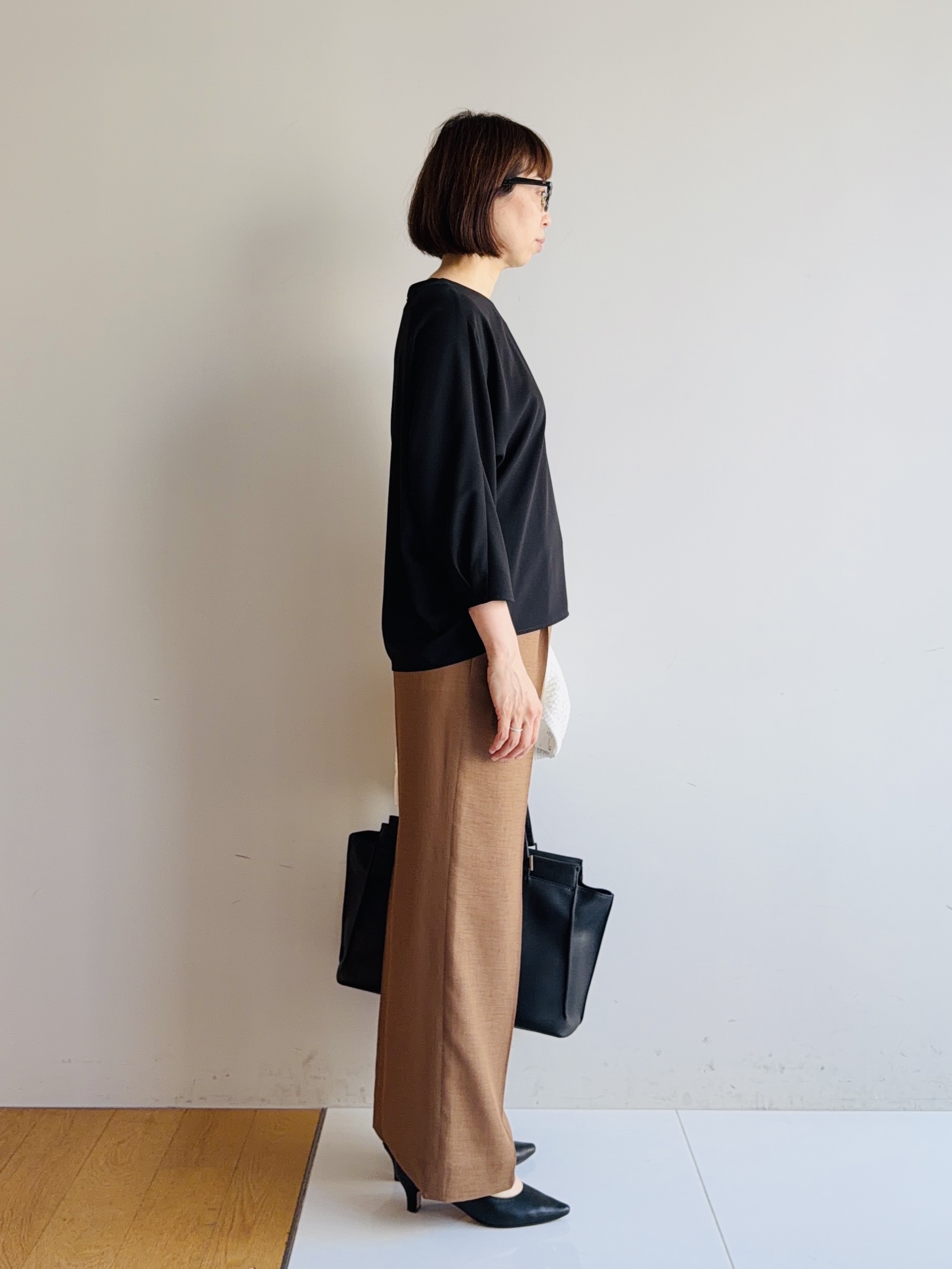 murayamaさんの「INDIVI｜【さらに軽く軽快！／着る日傘】ドルマントップス」を使ったコーディネート