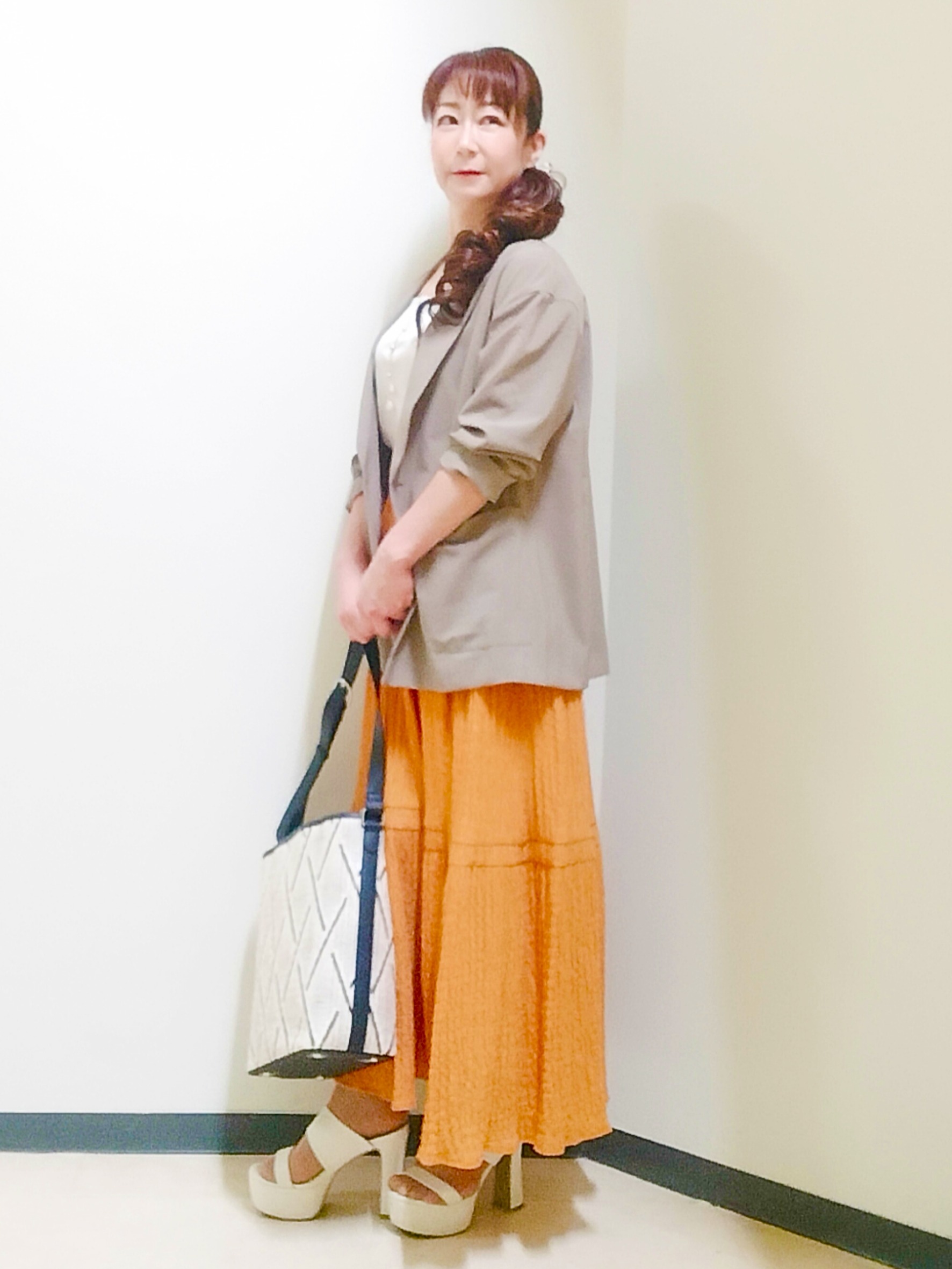 花さんの「Reflect｜【SS-4Lサイズ／接触冷感／シワになりにくい】リラクシーテーラードジャケット」を使ったコーディネート
