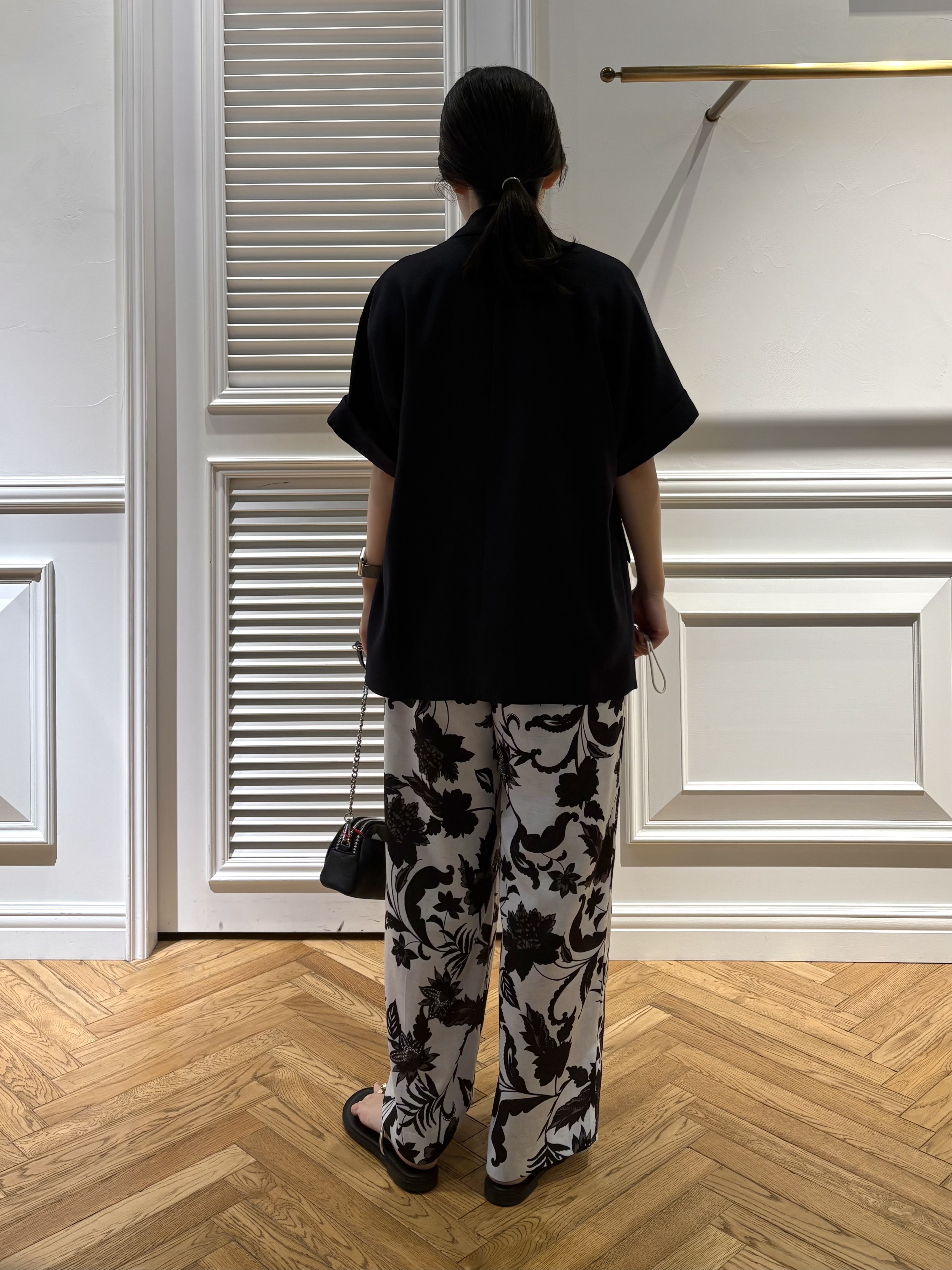 cocoさんの「DRESSTERIOR｜【接触冷感／抗菌防臭／消臭】アイスクリアコットンTシャツ」を使ったコーディネート