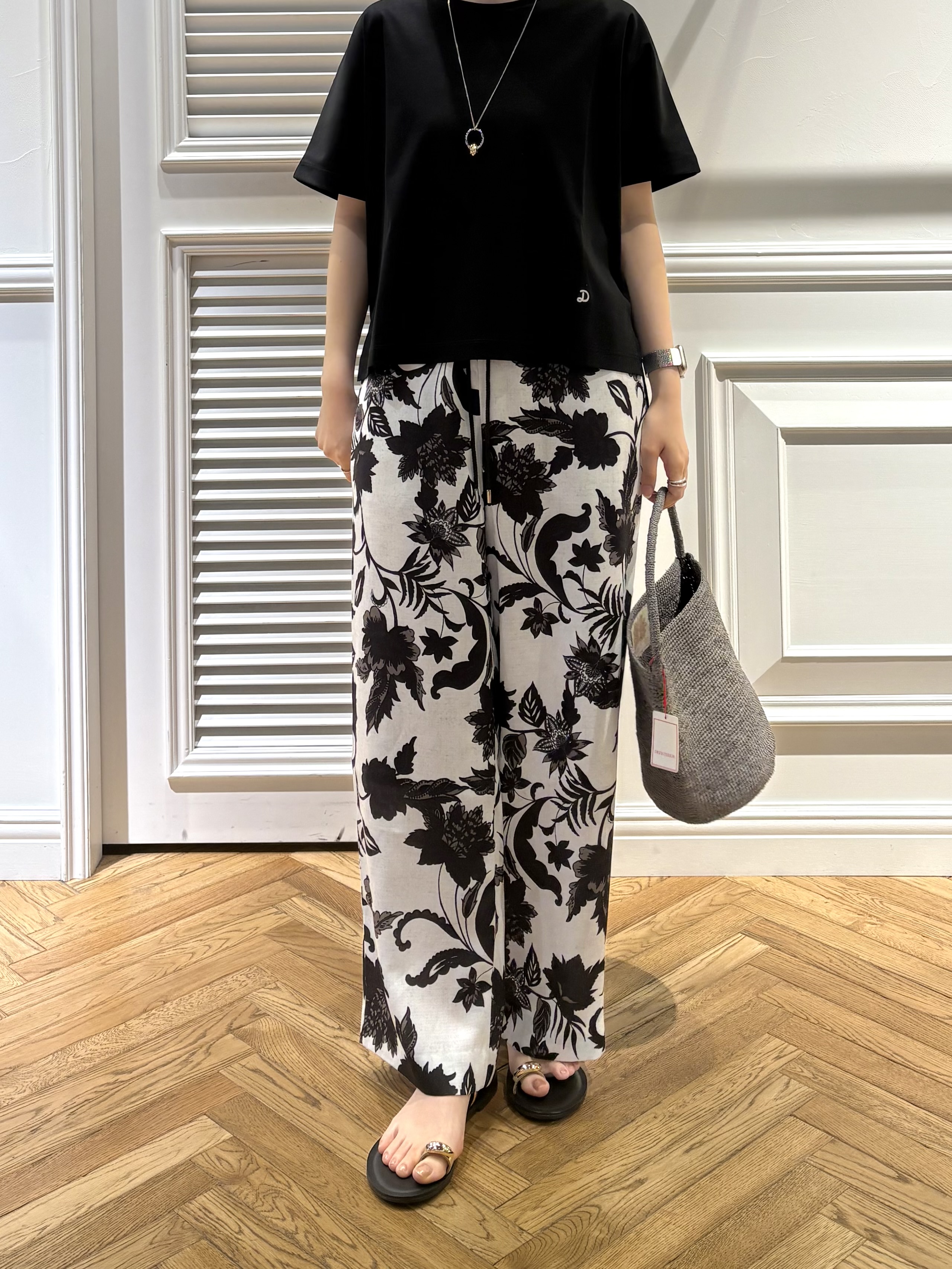 cocoさんの「DRESSTERIOR｜【接触冷感／抗菌防臭／消臭】アイスクリアコットンドルマンTシャツ」を使ったコーディネート