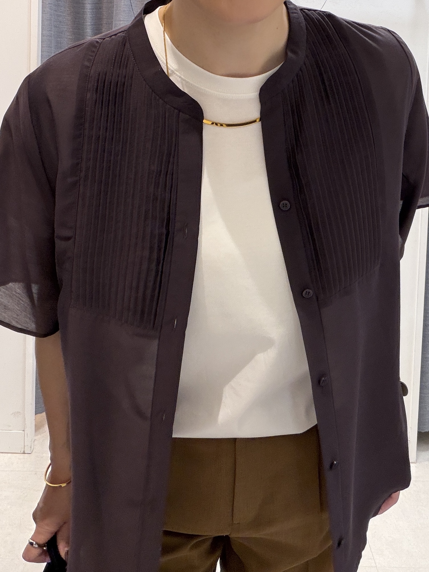 shihoさんの「INDIVI｜【UV/接触冷感/消臭/抗菌防臭】ベーシックTシャツ」を使ったコーディネート