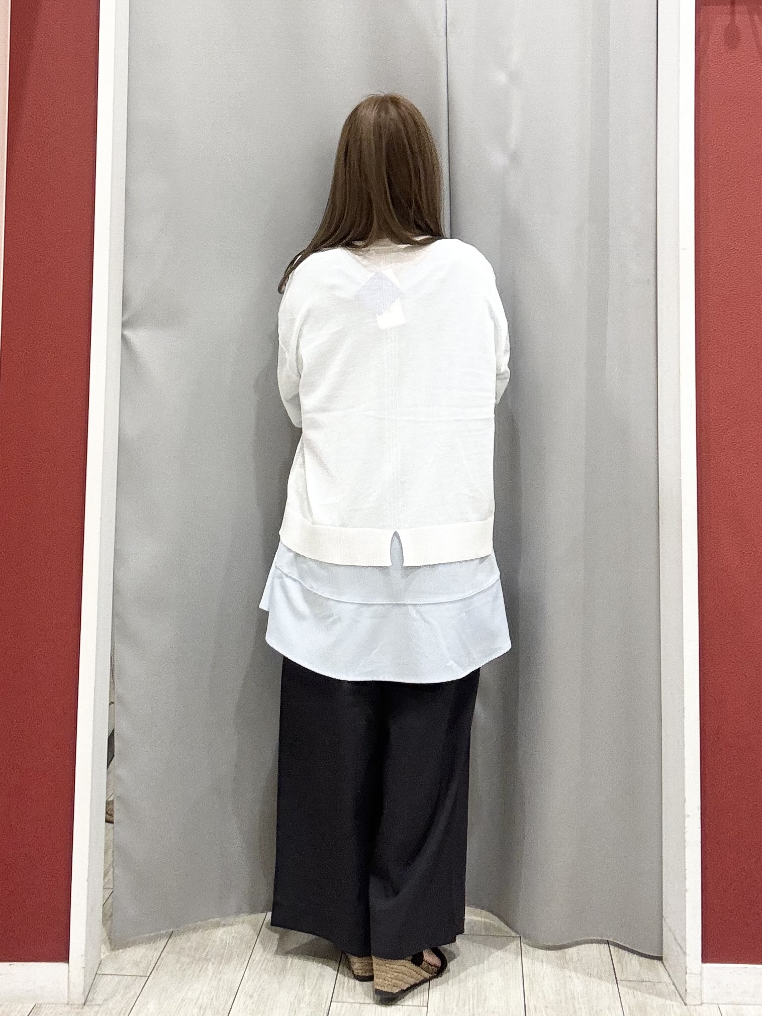 shioさんの「SHOO･LA･RUE｜【ひんやり/洗濯機可/S-LL】オンにもオフにも マルチに使えるボタンレスカーディガン」を使ったコーディネート