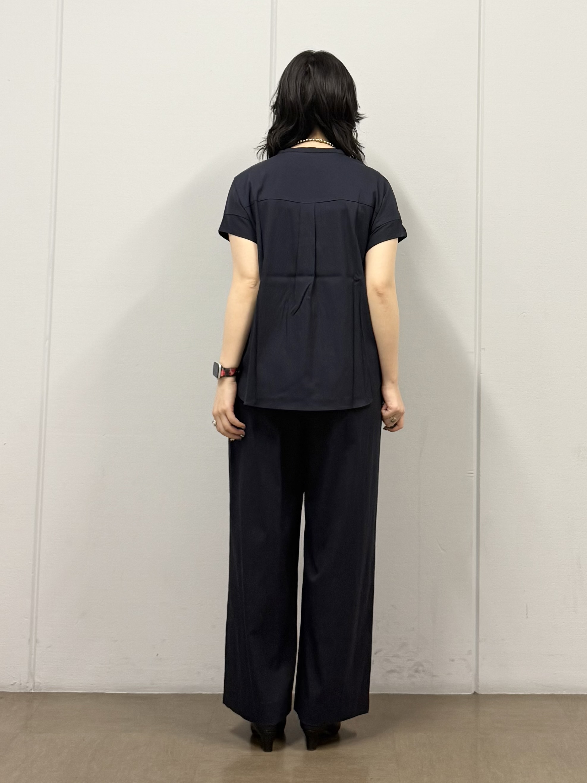 mizukiさんの「INDIVI｜【洗える／メッシュ素材／SETUP可能】半袖シアージャケット」を使ったコーディネート