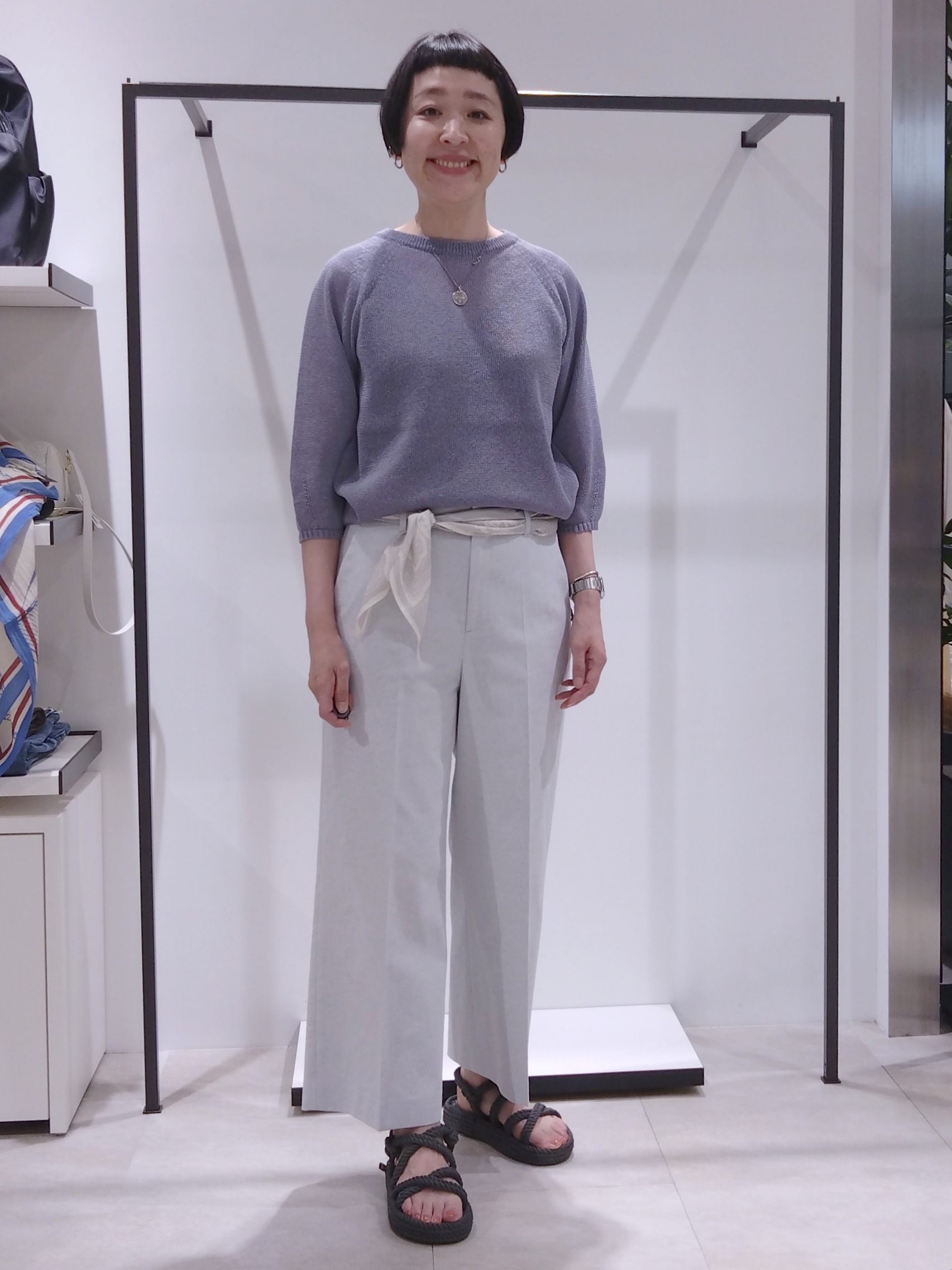 まちこさんの「UNTITLED｜【洗える/ゆったり】クルーネックドライニット」を使ったコーディネート