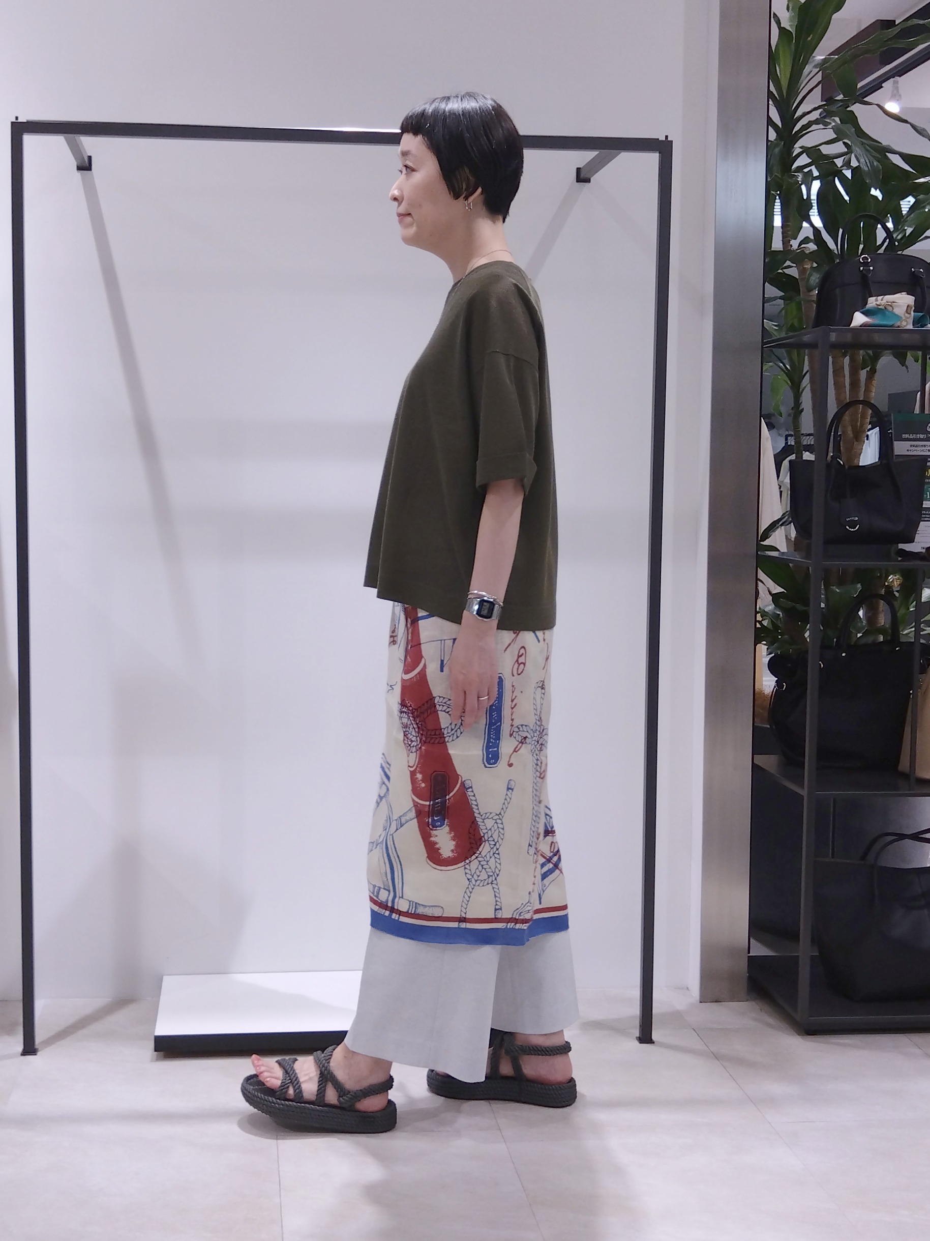 まちこさんの「UNTITLED｜【アンサンブル可/Tシャツ風/ゆったり】リラックスニットトップス」を使ったコーディネート