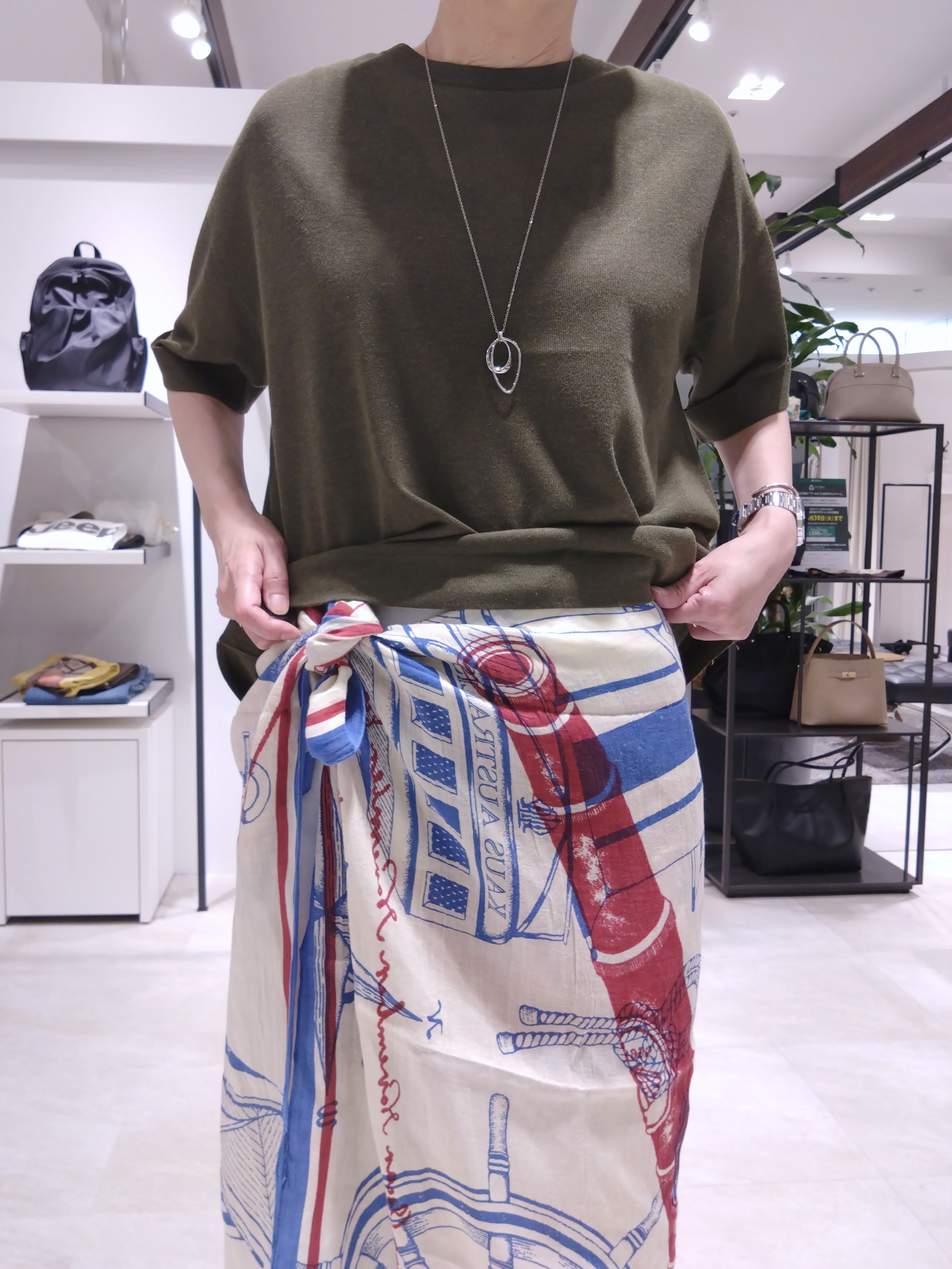 まちこさんの「UNTITLED｜【アンサンブル可/Tシャツ風/ゆったり】リラックスニットトップス」を使ったコーディネート