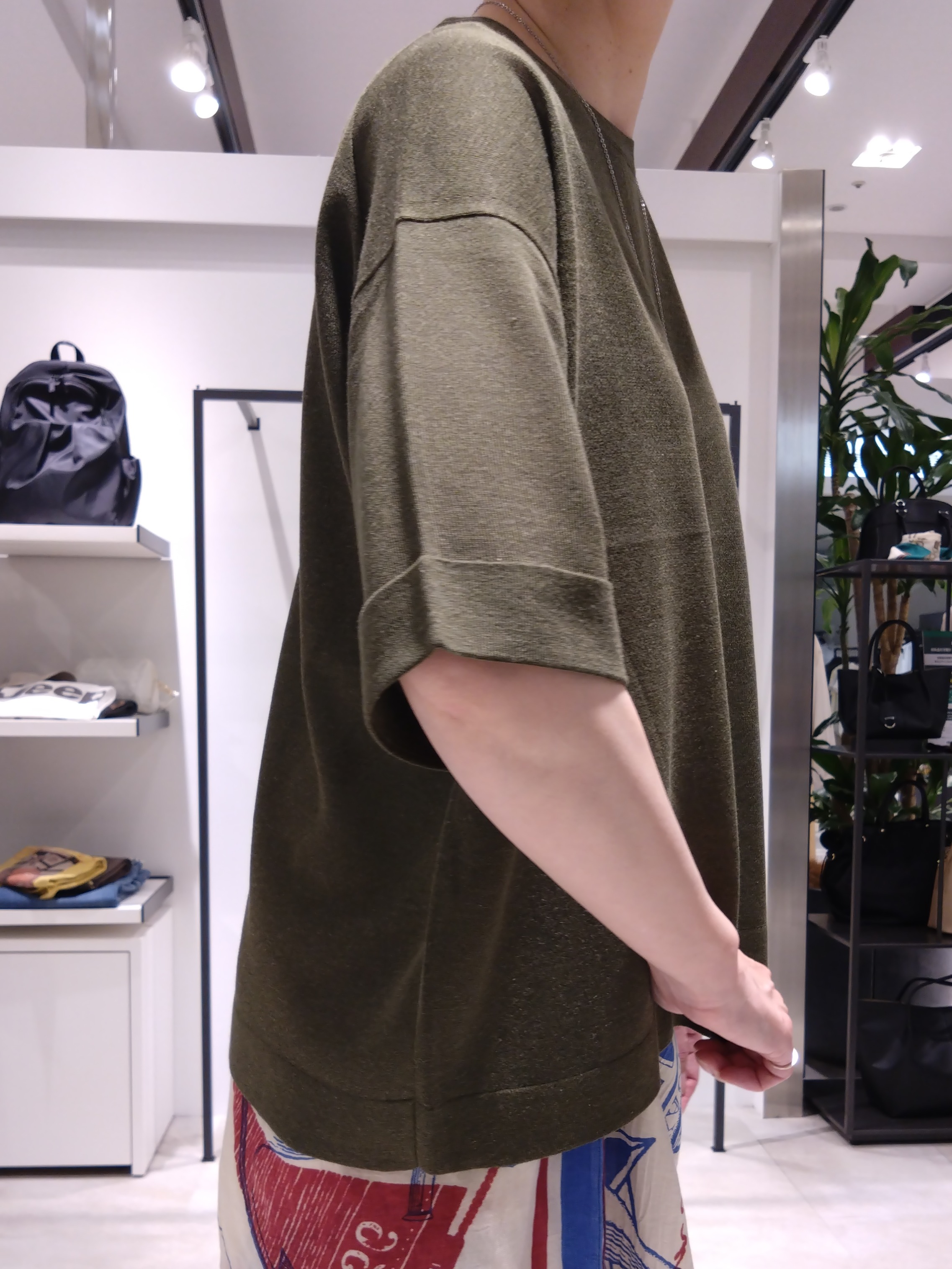 まちこさんの「UNTITLED｜【アンサンブル可/Tシャツ風/ゆったり】リラックスニットトップス」を使ったコーディネート