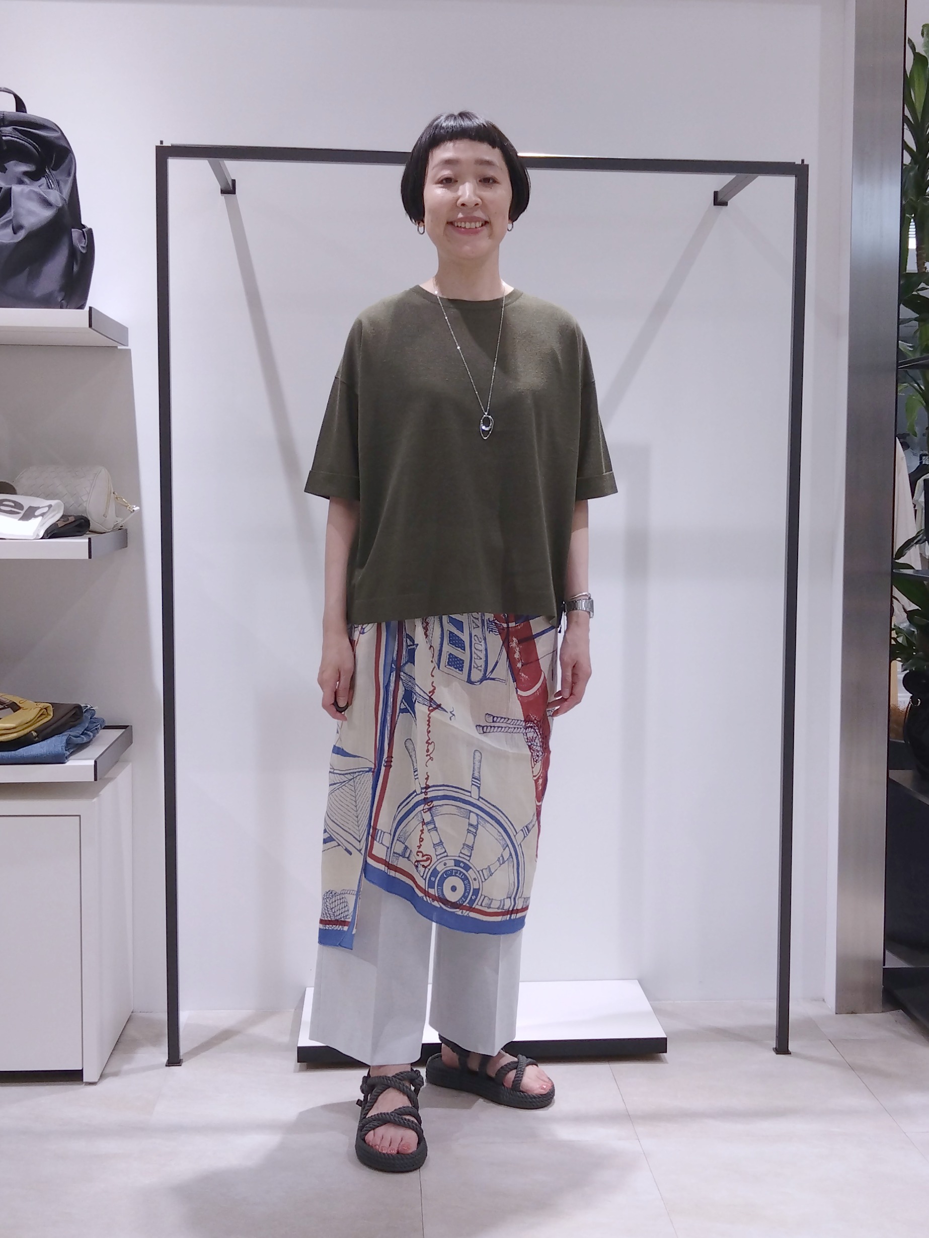 まちこさんの「UNTITLED｜【アンサンブル可/Tシャツ風/ゆったり】リラックスニットトップス」を使ったコーディネート