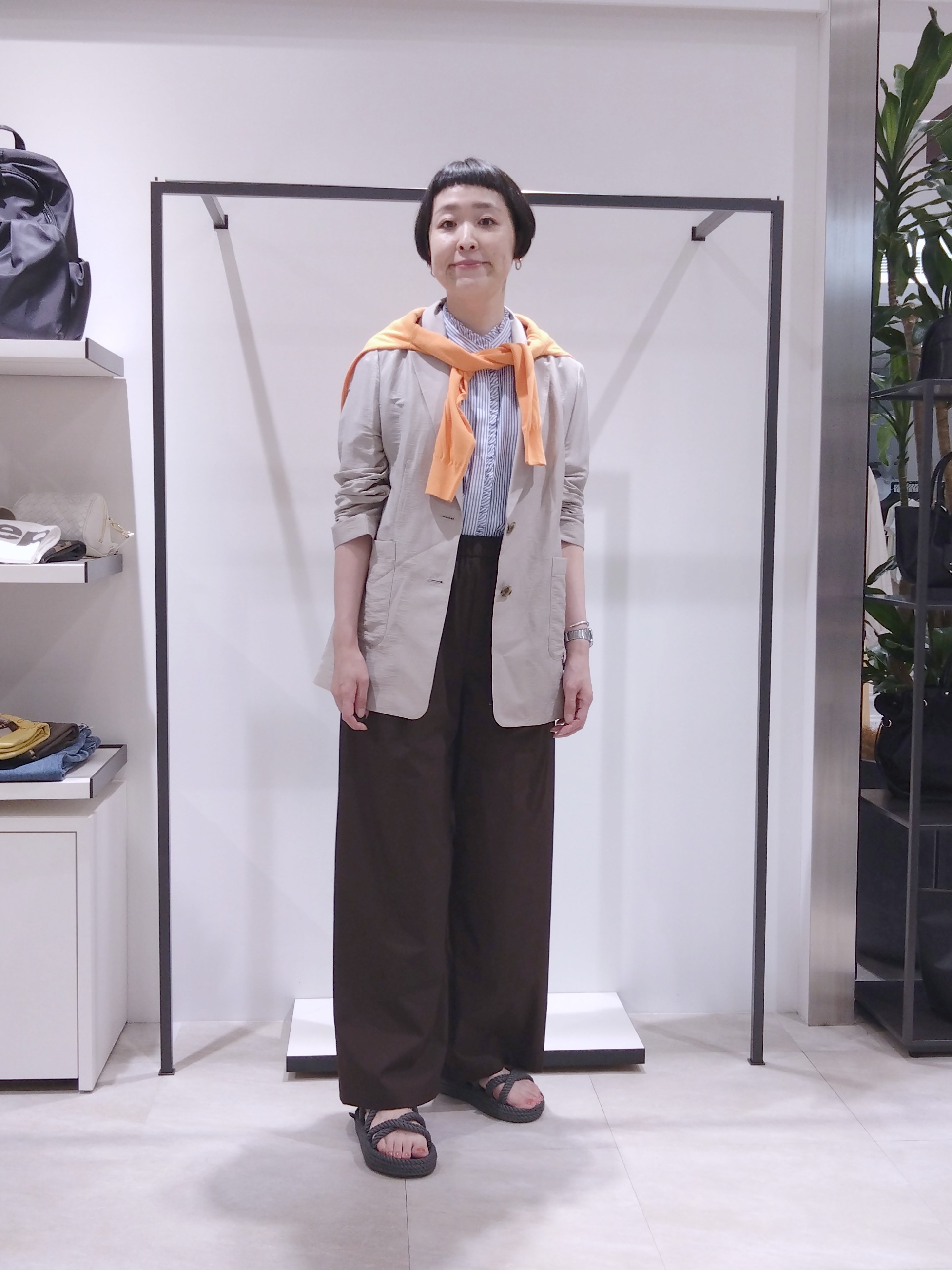 まちこさんの「UNTITLED｜【程よいシアー感/洗える】エアリーバイオジャケット」を使ったコーディネート
