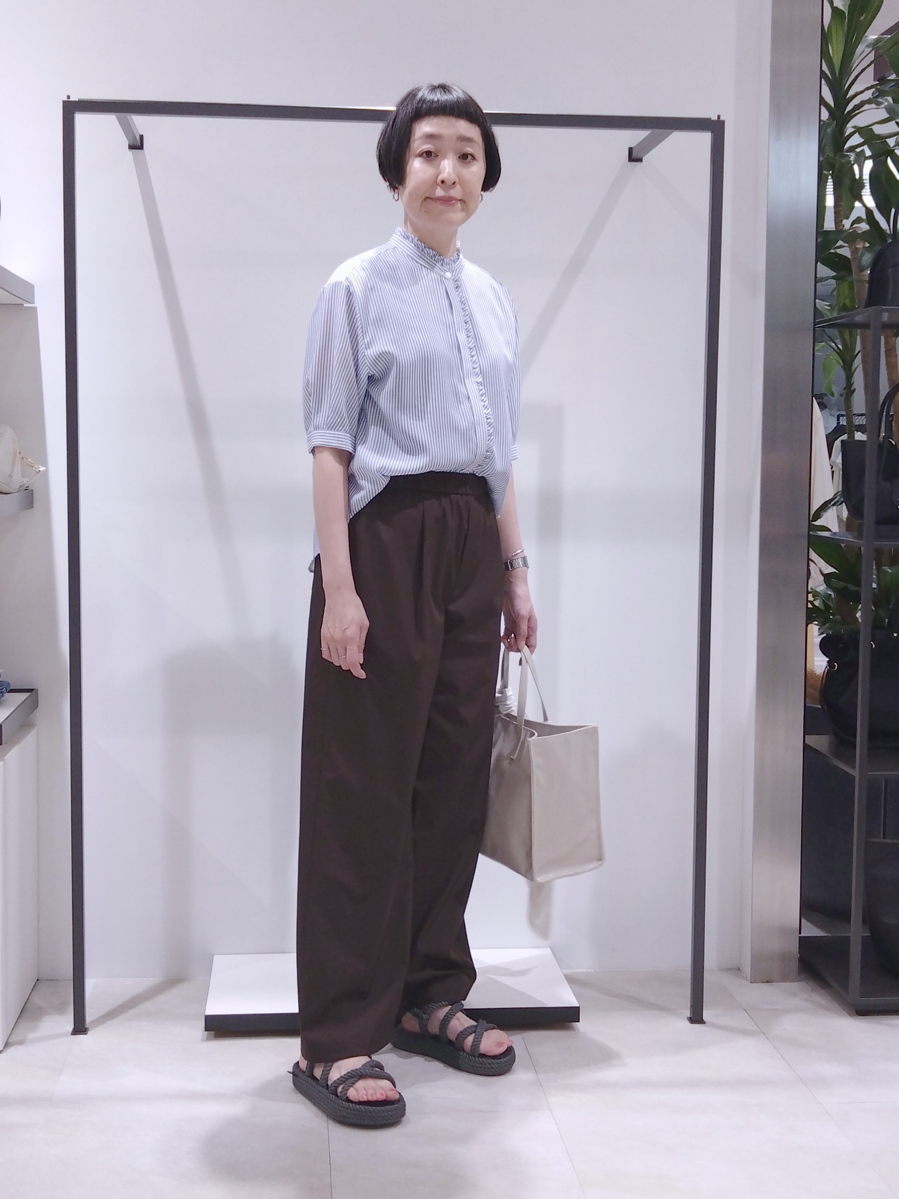 まちこさんの「UNTITLED｜【程よいシアー感/洗える】エアリーバイオジャケット」を使ったコーディネート
